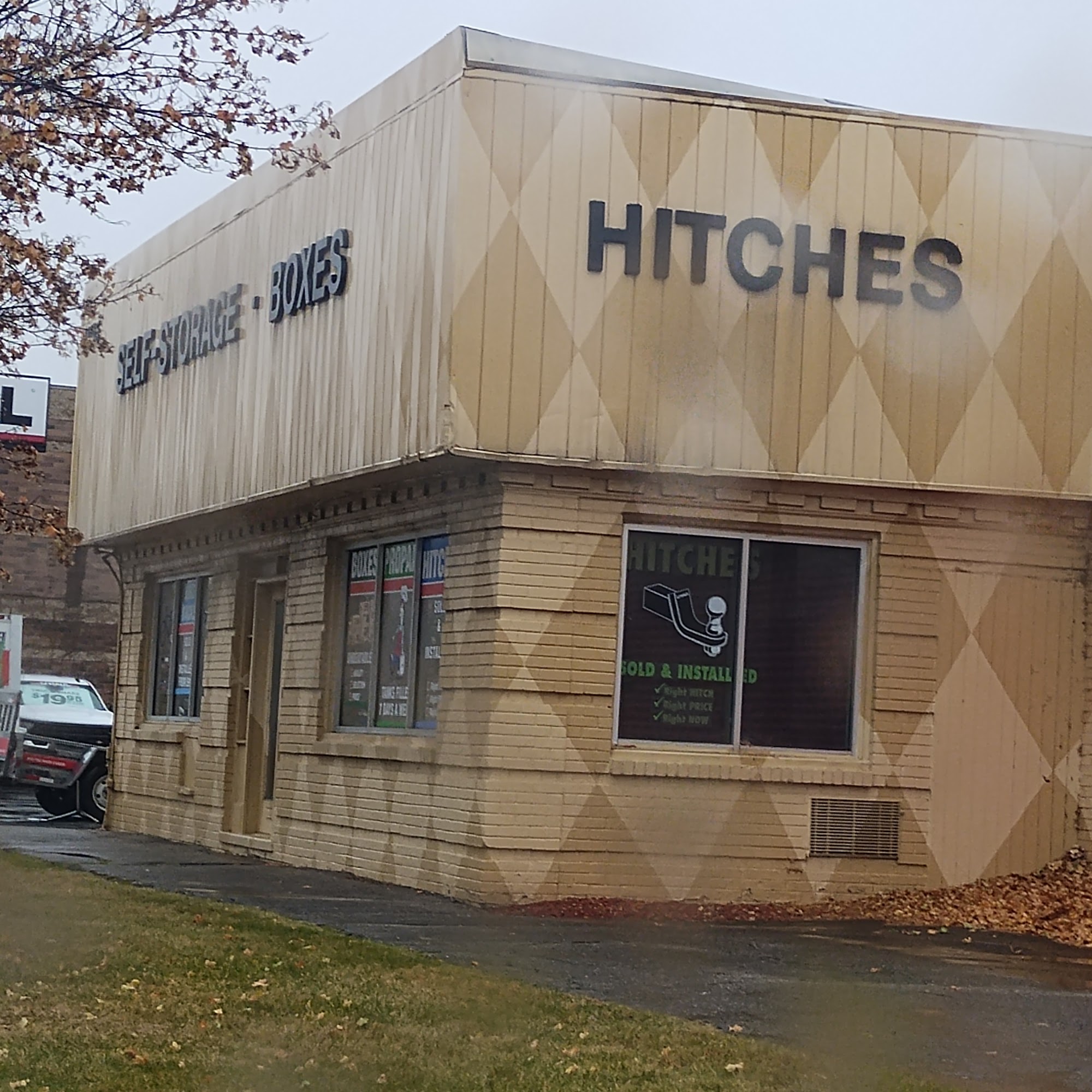 U-Haul Neighborhood Dealer Harper Woods