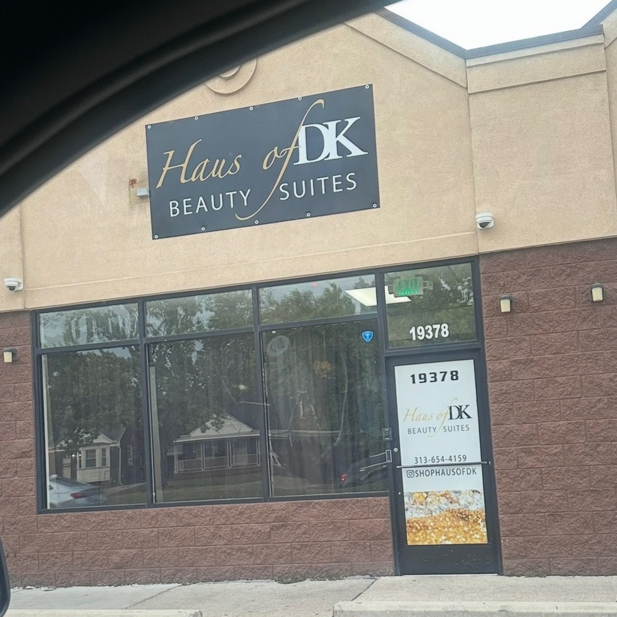 Haus Of DK Beauty Suites