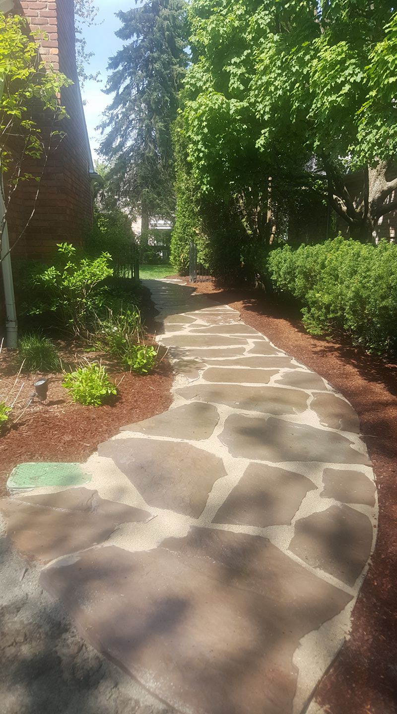 Grosse Pointe Landscaping Inc