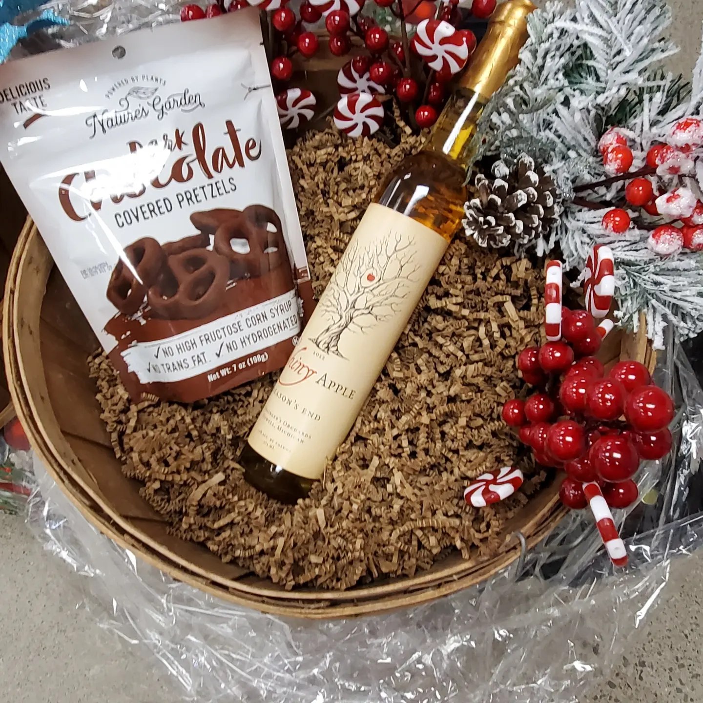 Shiny Apple Wines Howell