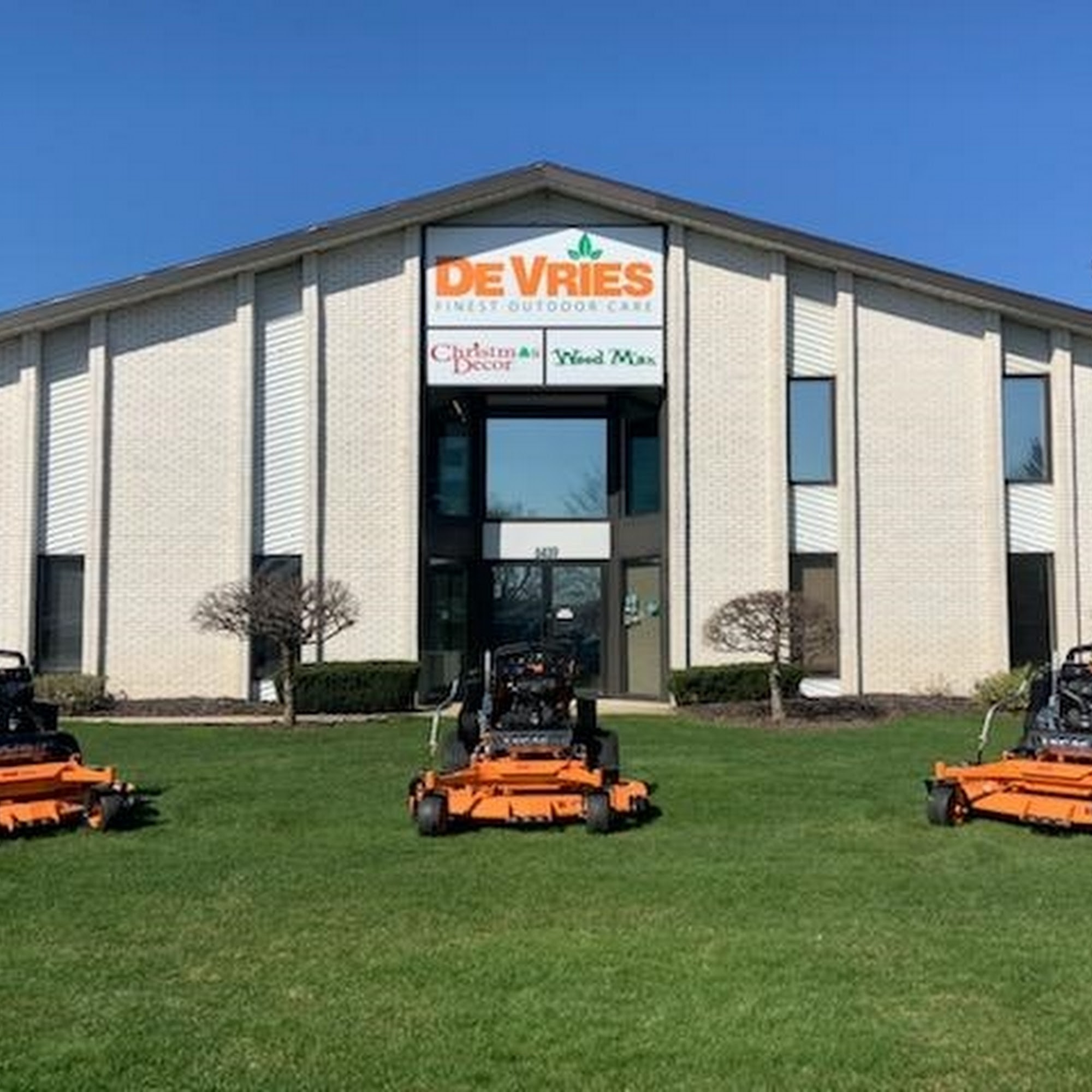 DeVries Landscape Management