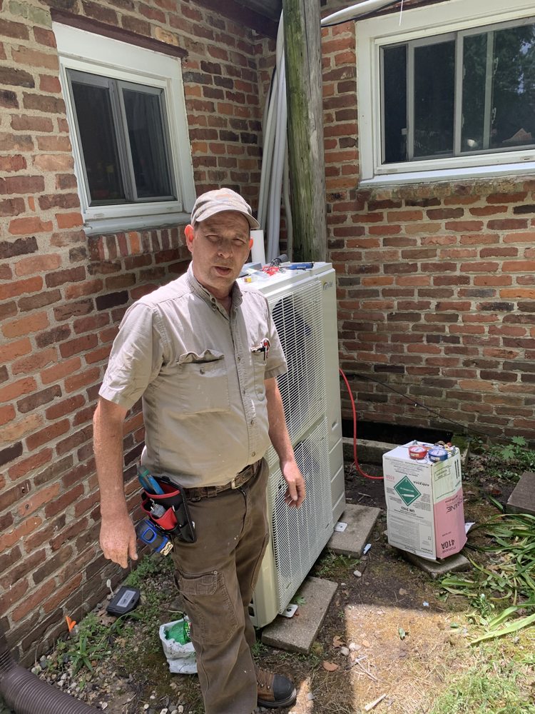 Service Tech Heating & Cooling Services