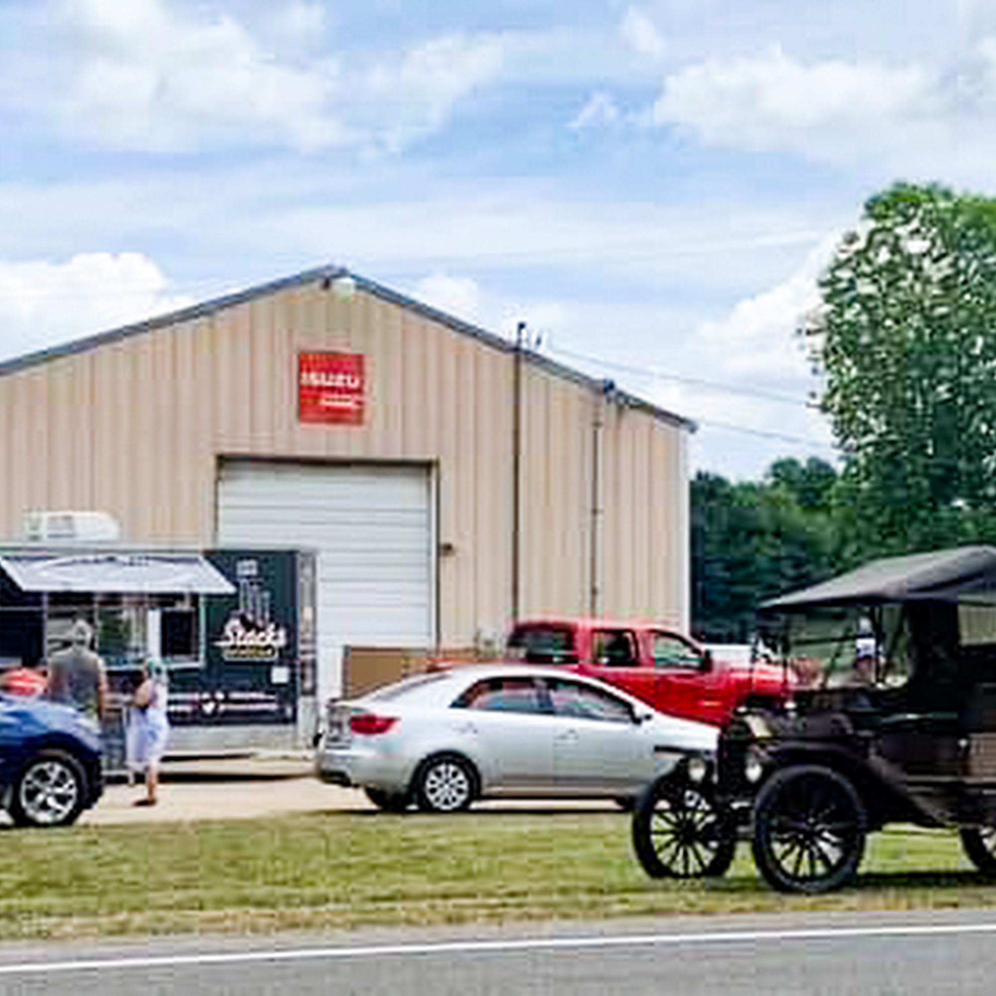 Fox Fireworks Leslie