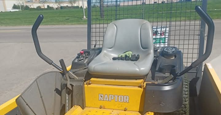 Randy's Lawn Care Service