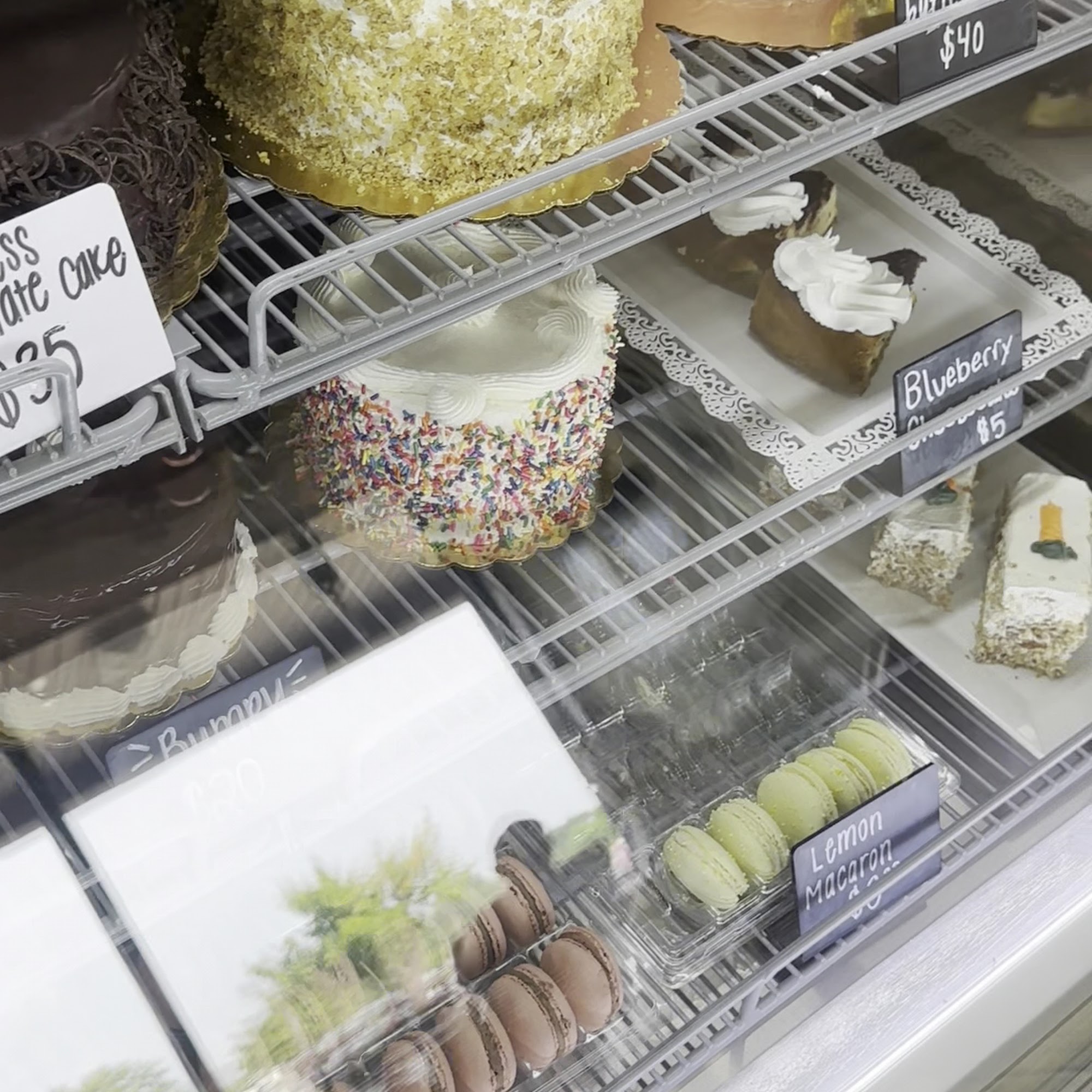 Mia's Bakery & Coffee Shop Madison Heights