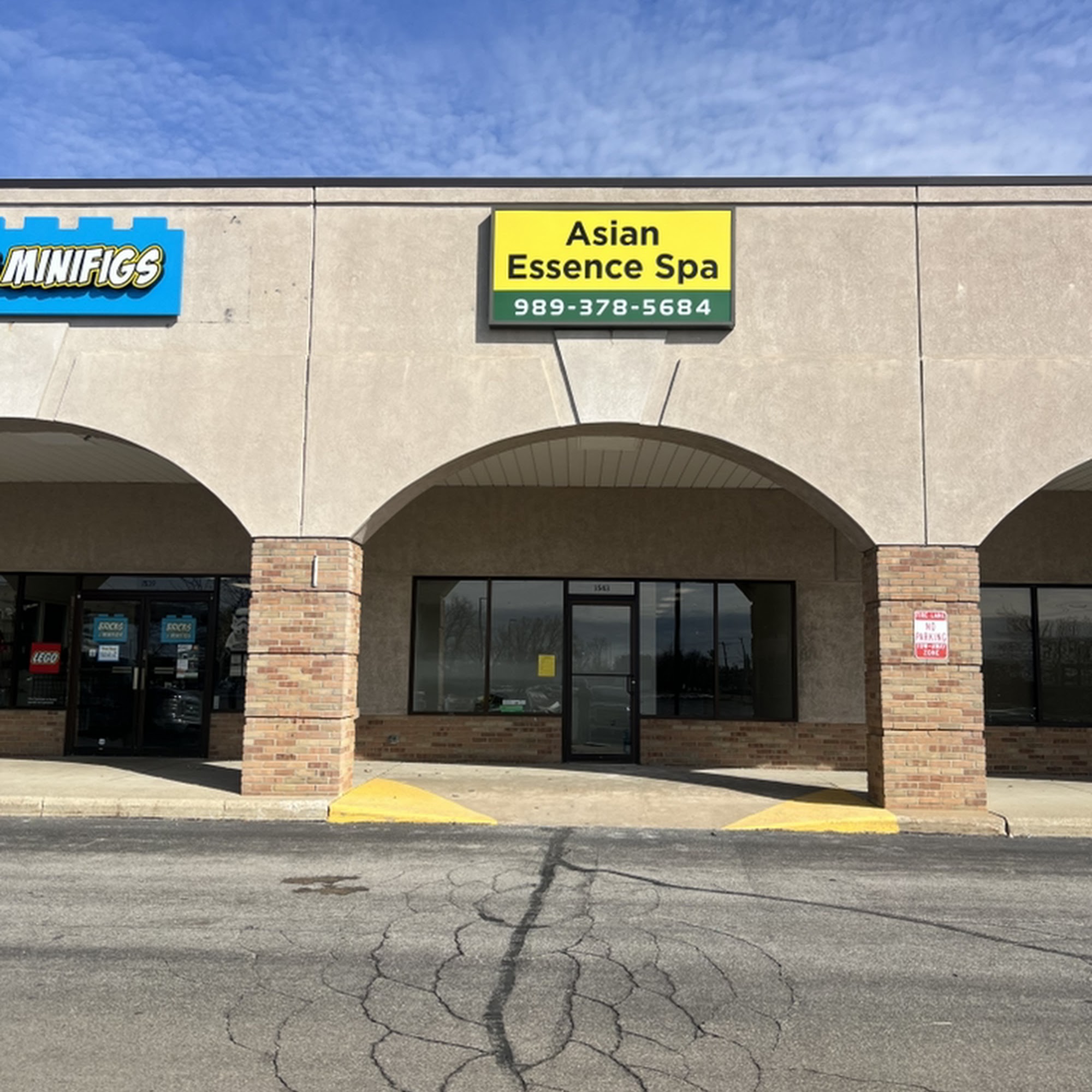 Asian Essence Spa