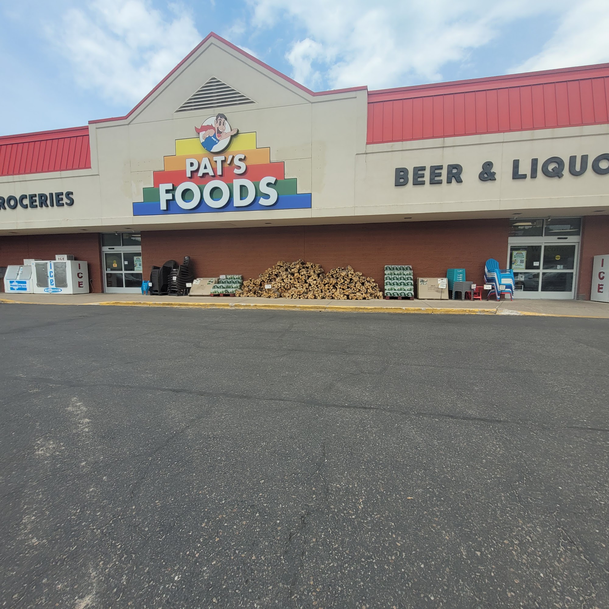 Pat's Foods Munising