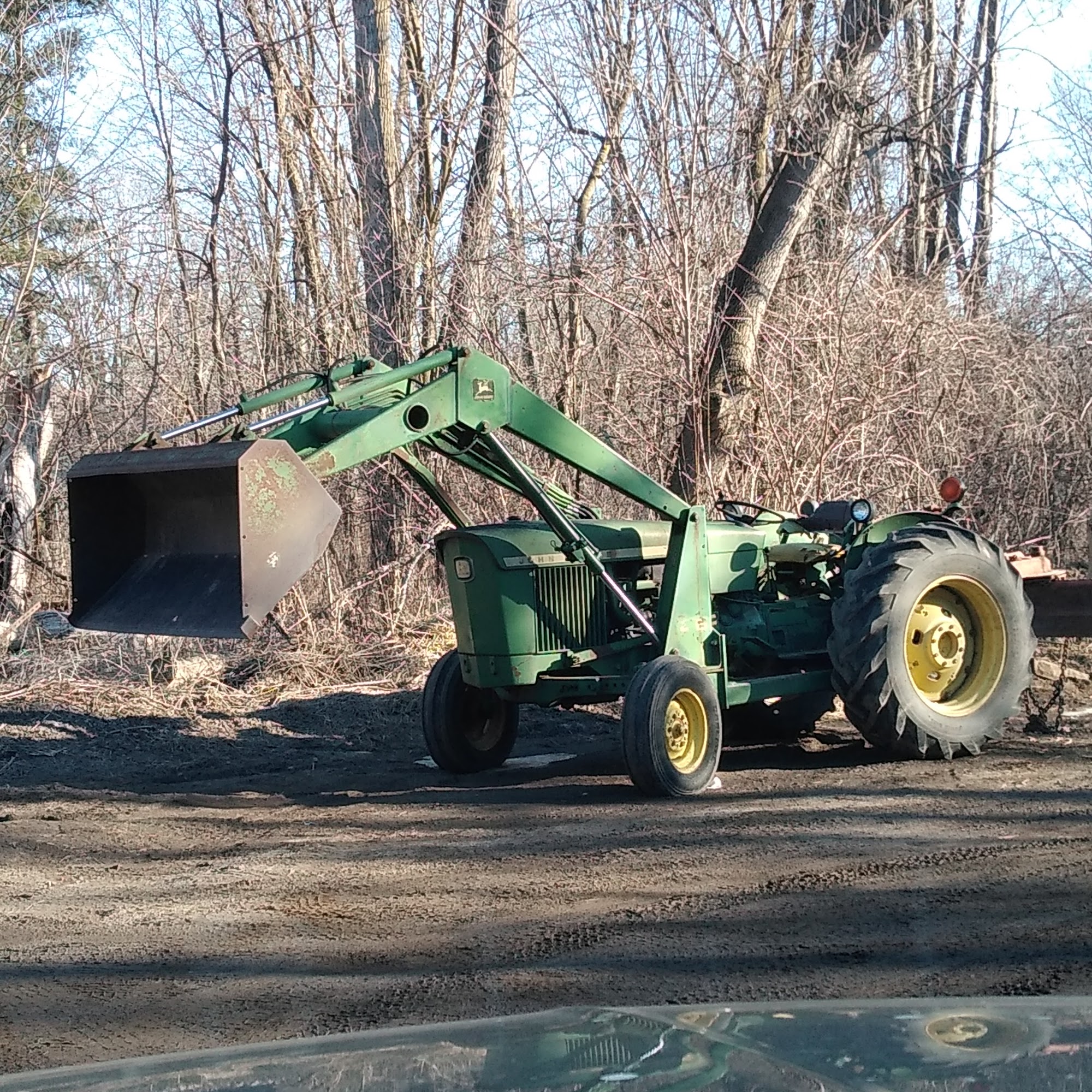 Farmers Grain & Feed Mill New Boston