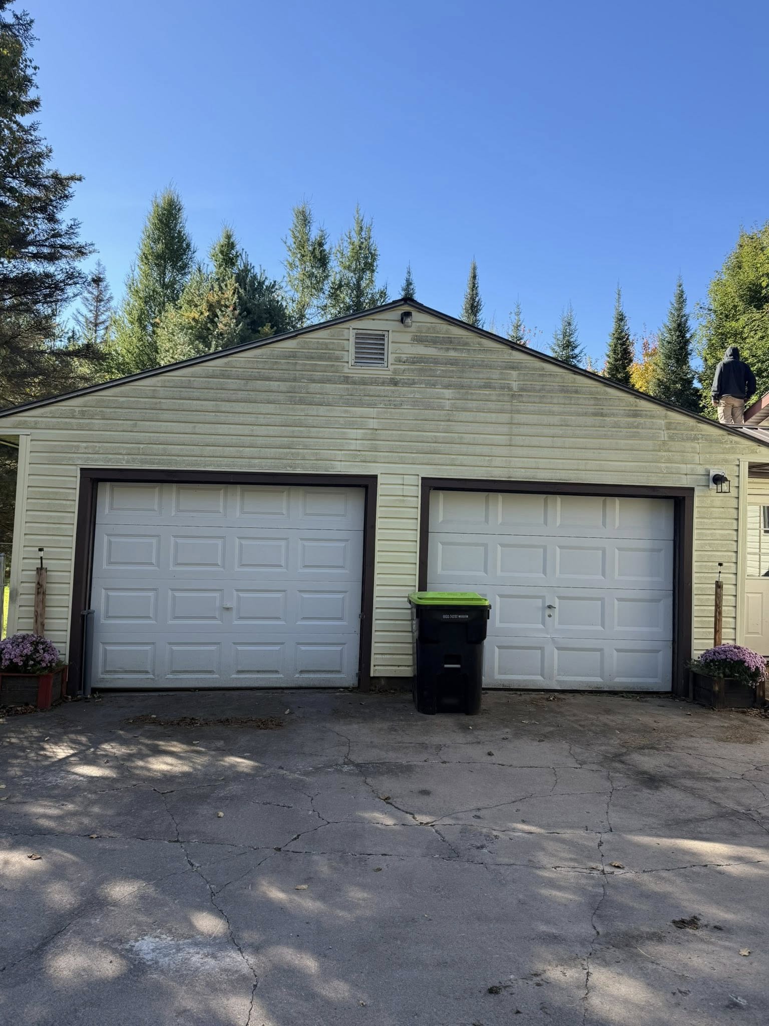 Superior Exteriors LLC