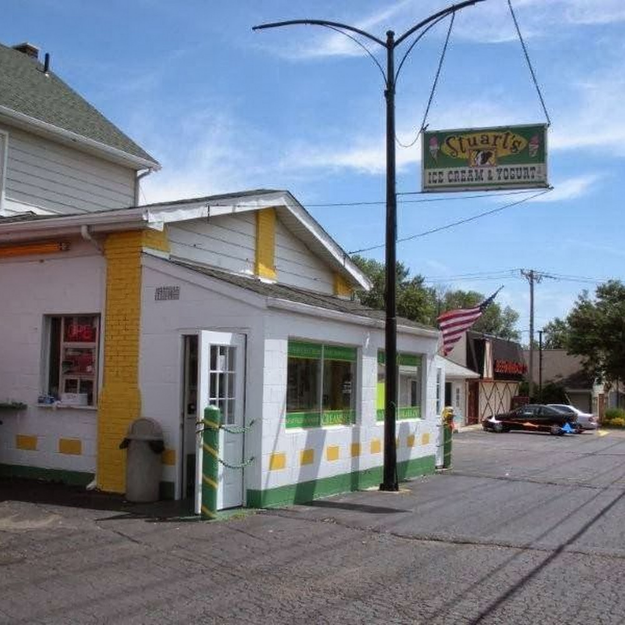 Stuart's Ice Cream and Yogurt Novi