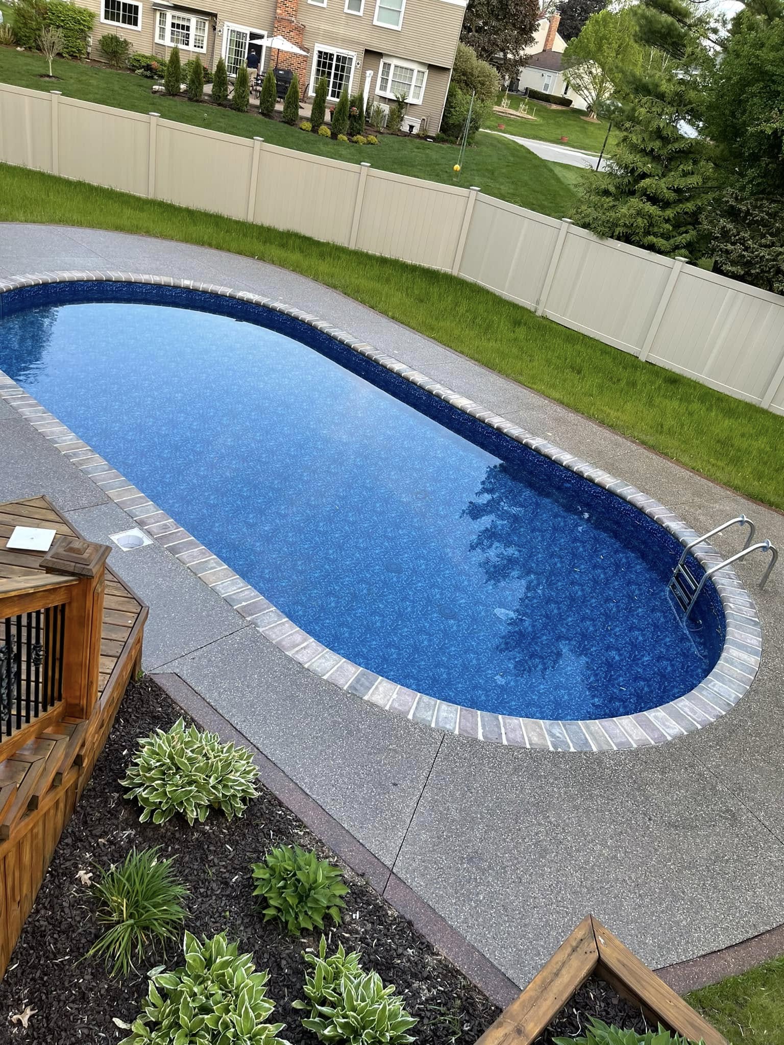Lakeside Pools & Concrete