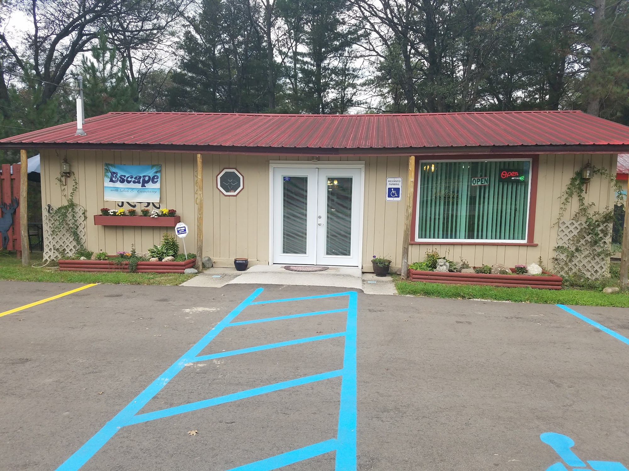 Deanna's Serenity Oasis Salon