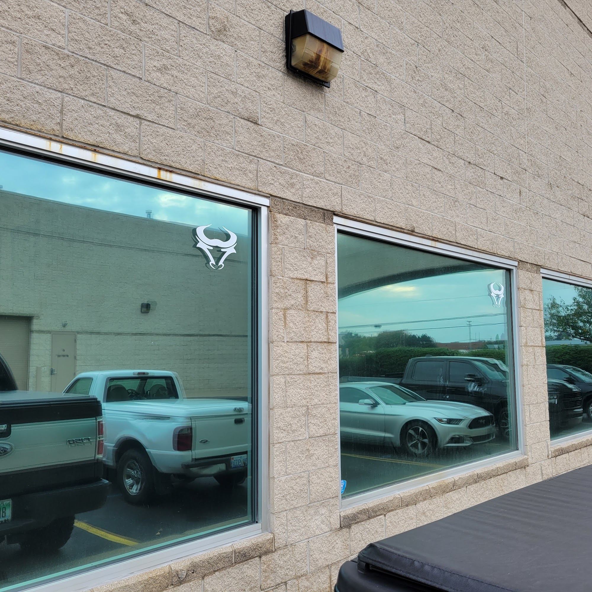 Winston Collection LLC Rochester Hills