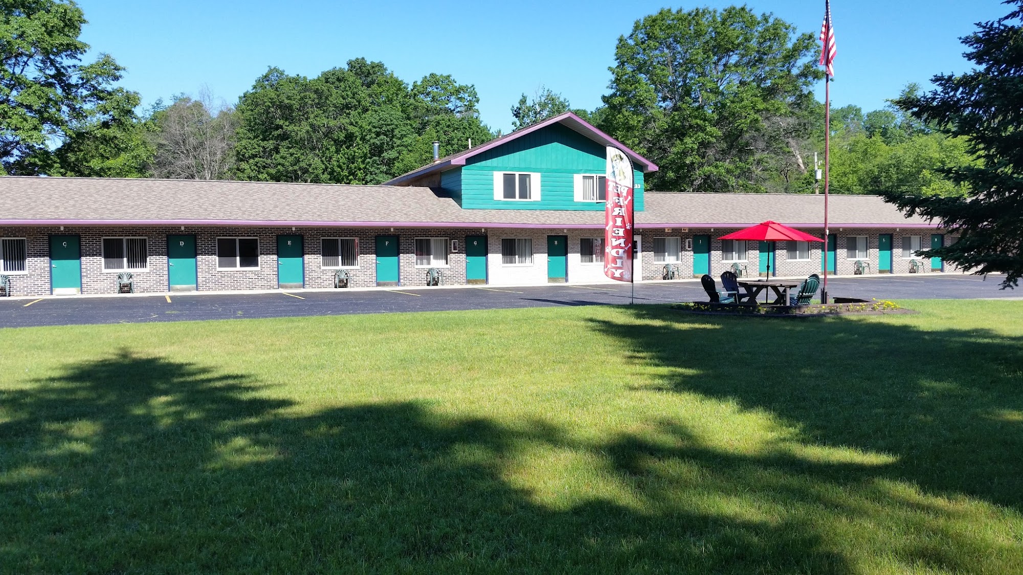 North Winds Lodge at Higgins Lake Roscommon
