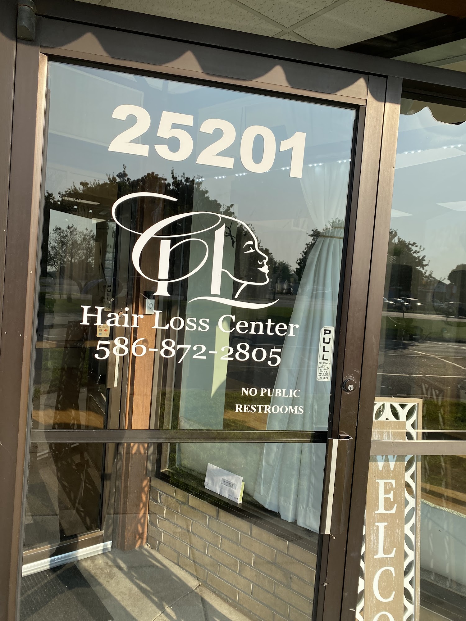 B Studio Hair Loss Center