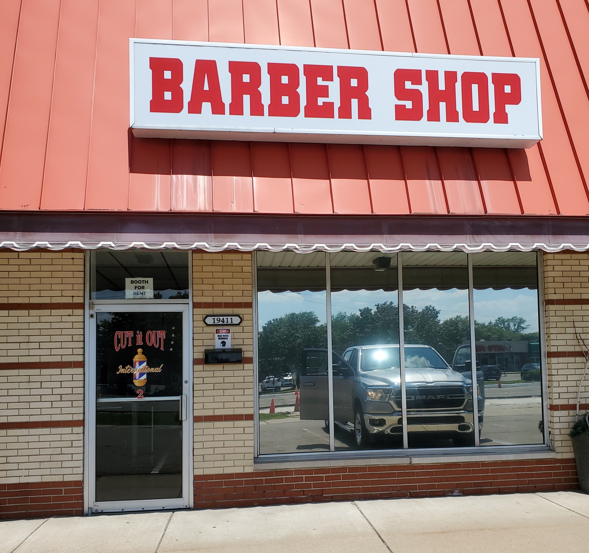 Cut it Out International 2 Barber Shop 19411 E 10 Mile Rd, Roseville Michigan 48066