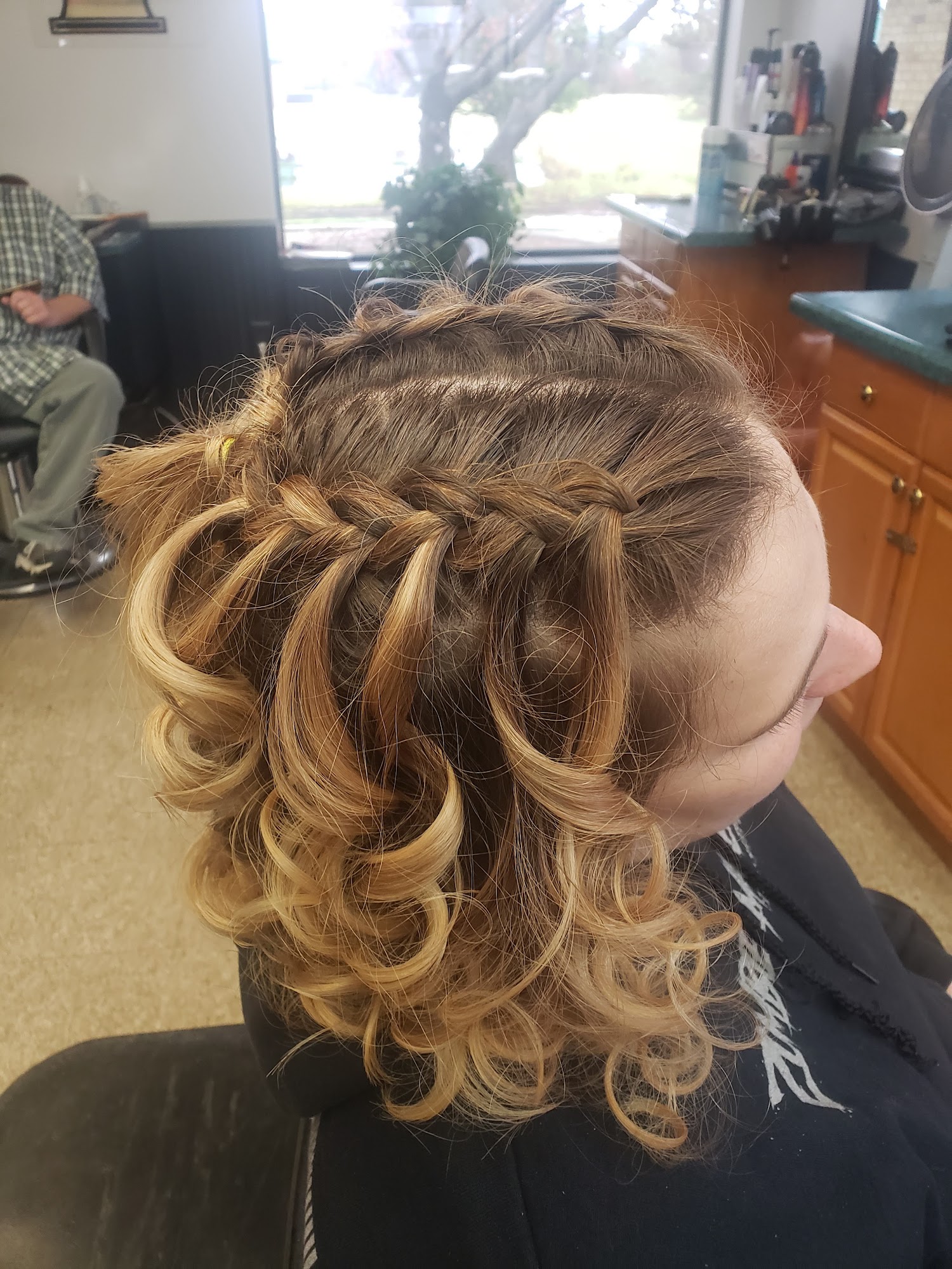 Golden Knight Hair Design