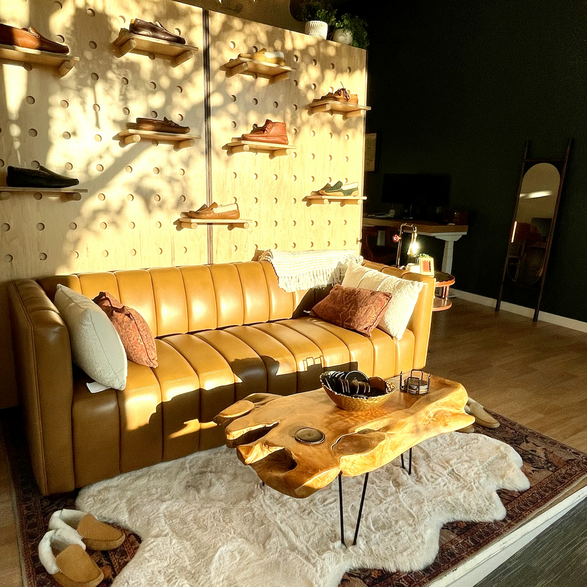 Leon Footwear Saugatuck