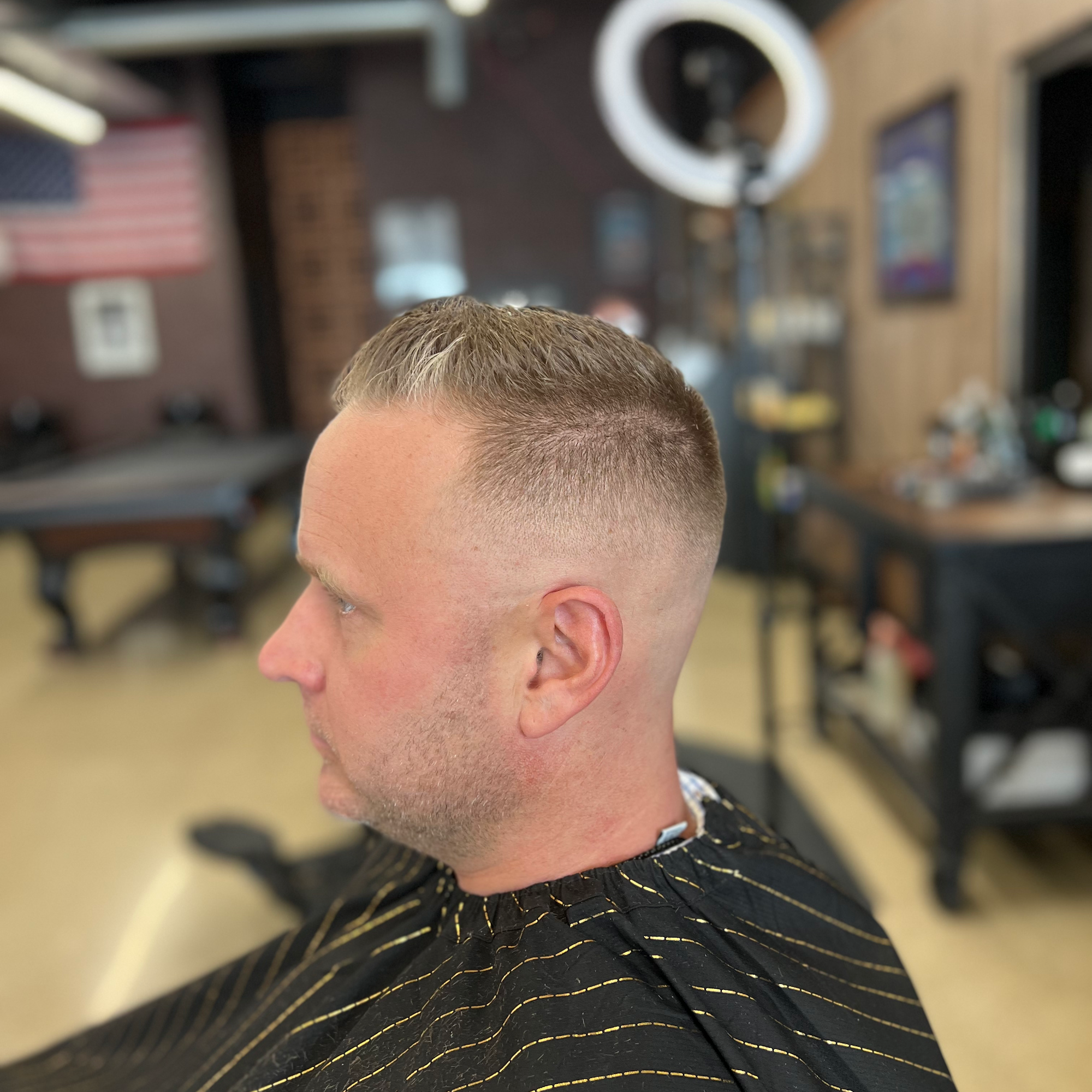 Chenzo's Barbershop