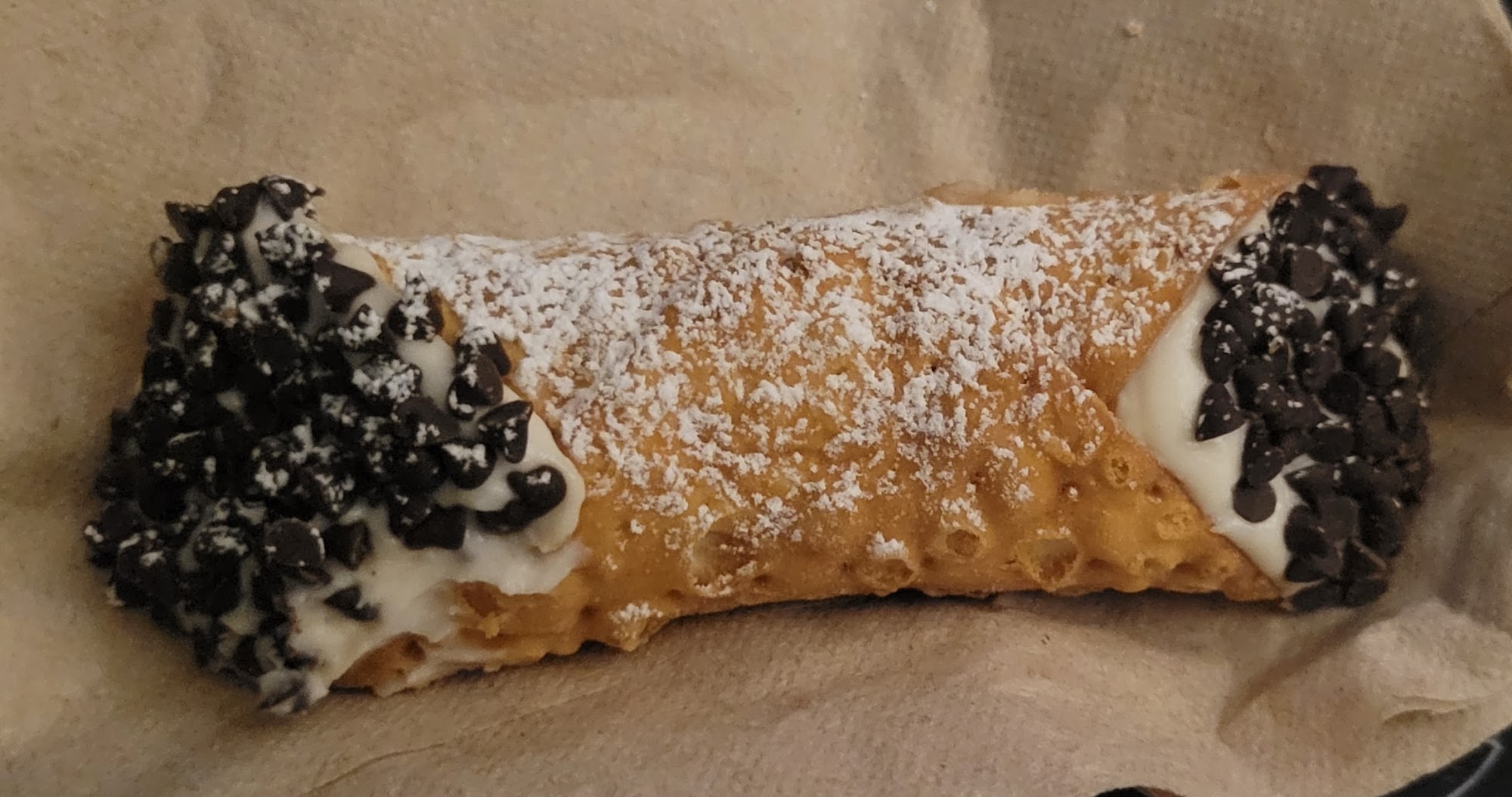 Tony Cannoli Sweets & Eats Menu