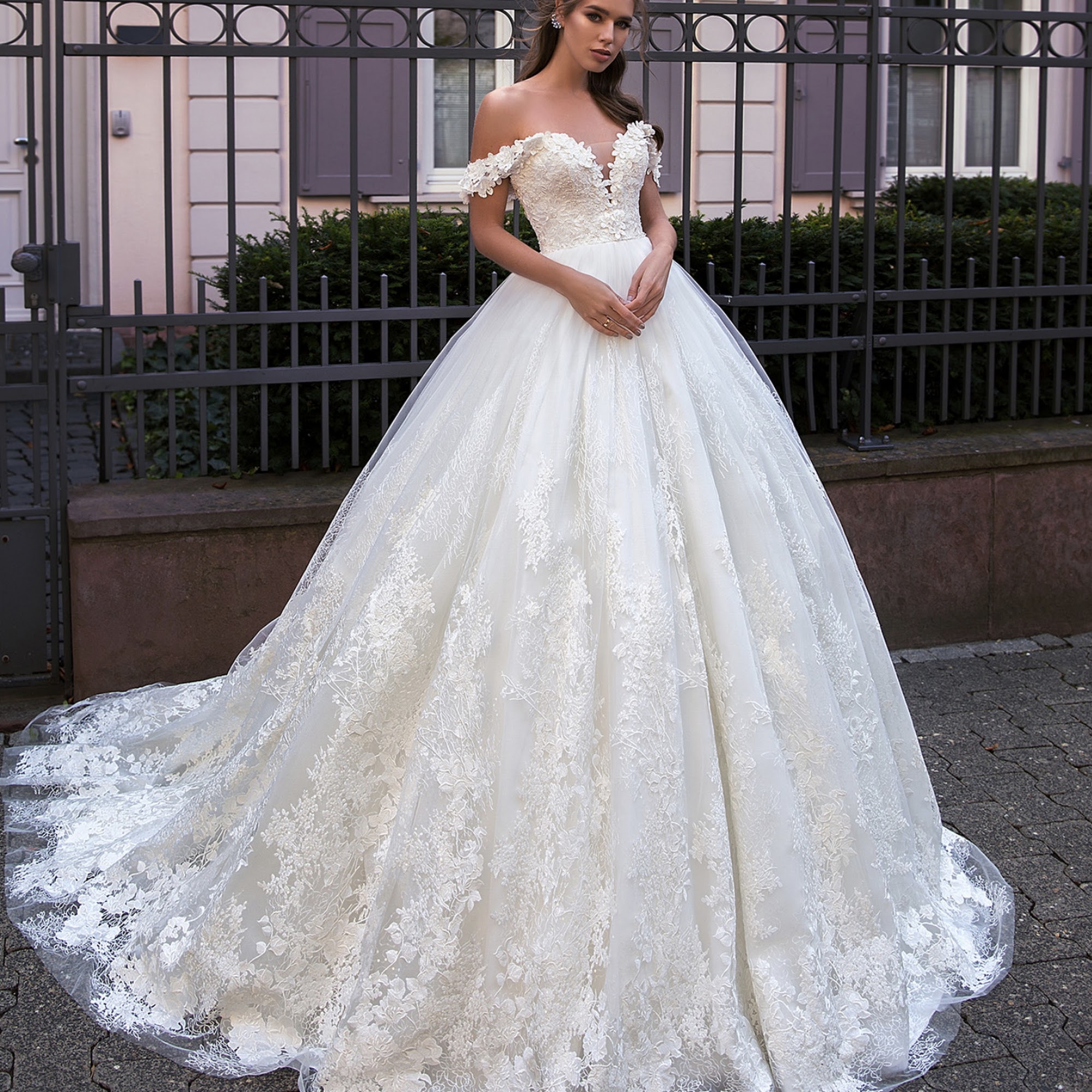 Iliana's Bridal Trenton