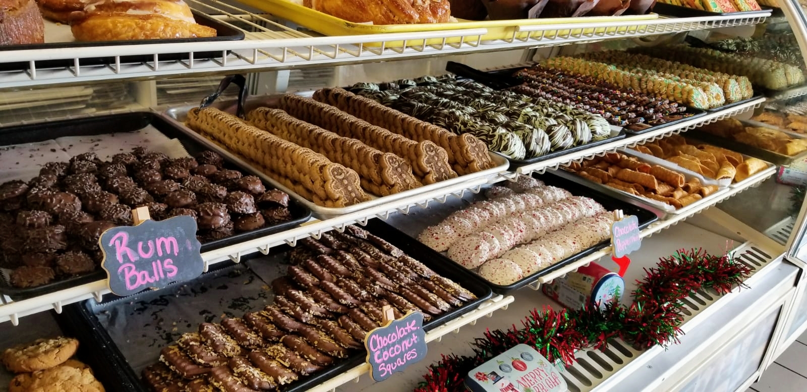 Thomas Cake Shop Menu