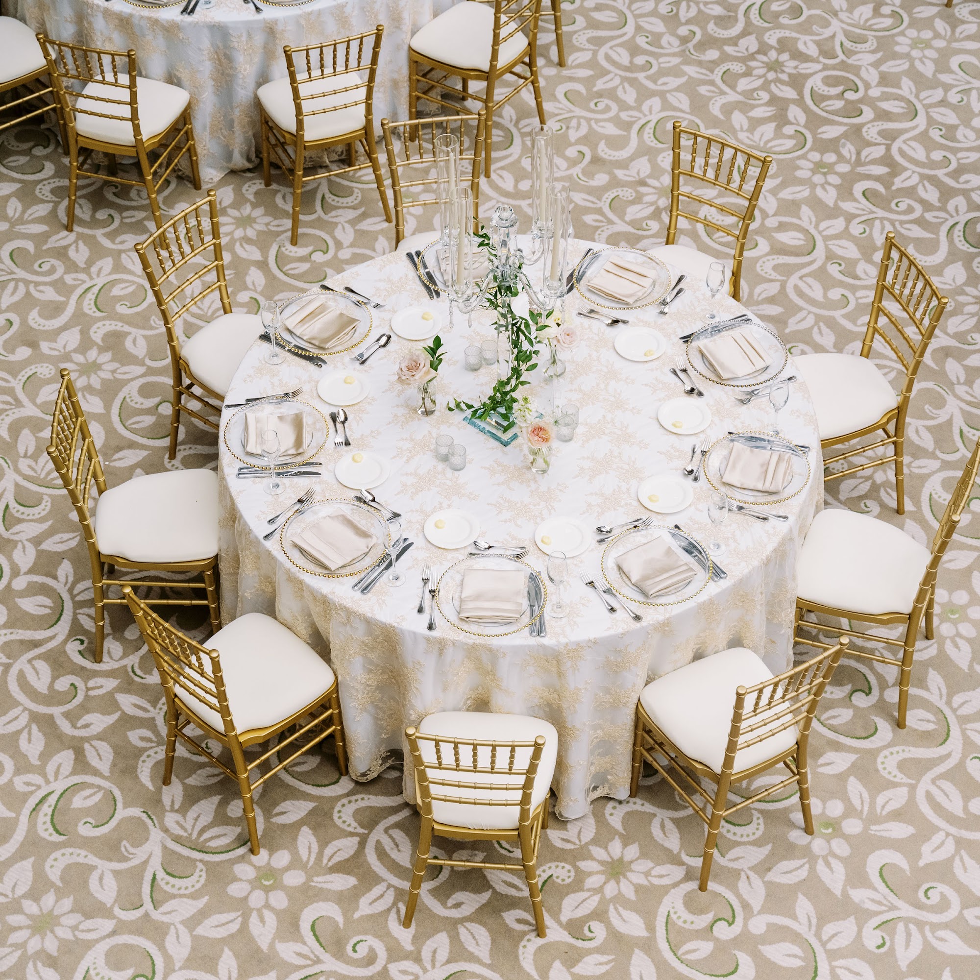 Luxe Event Linen 1715 Stutz Dr Unit A, Troy Michigan 48084