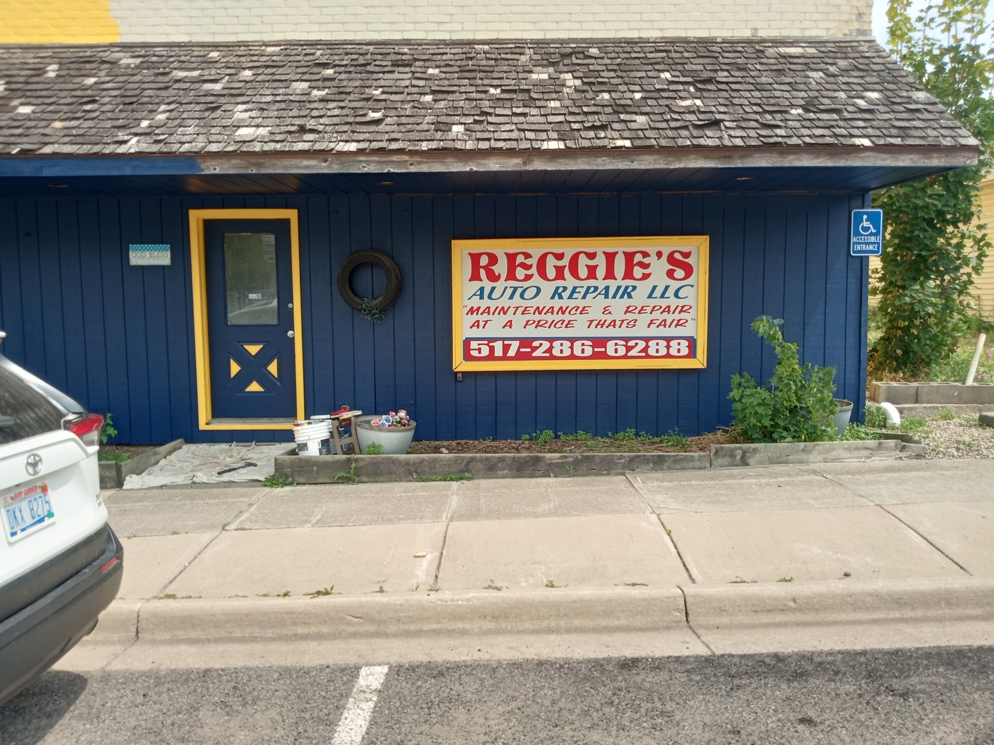 Reggie's Auto Repair