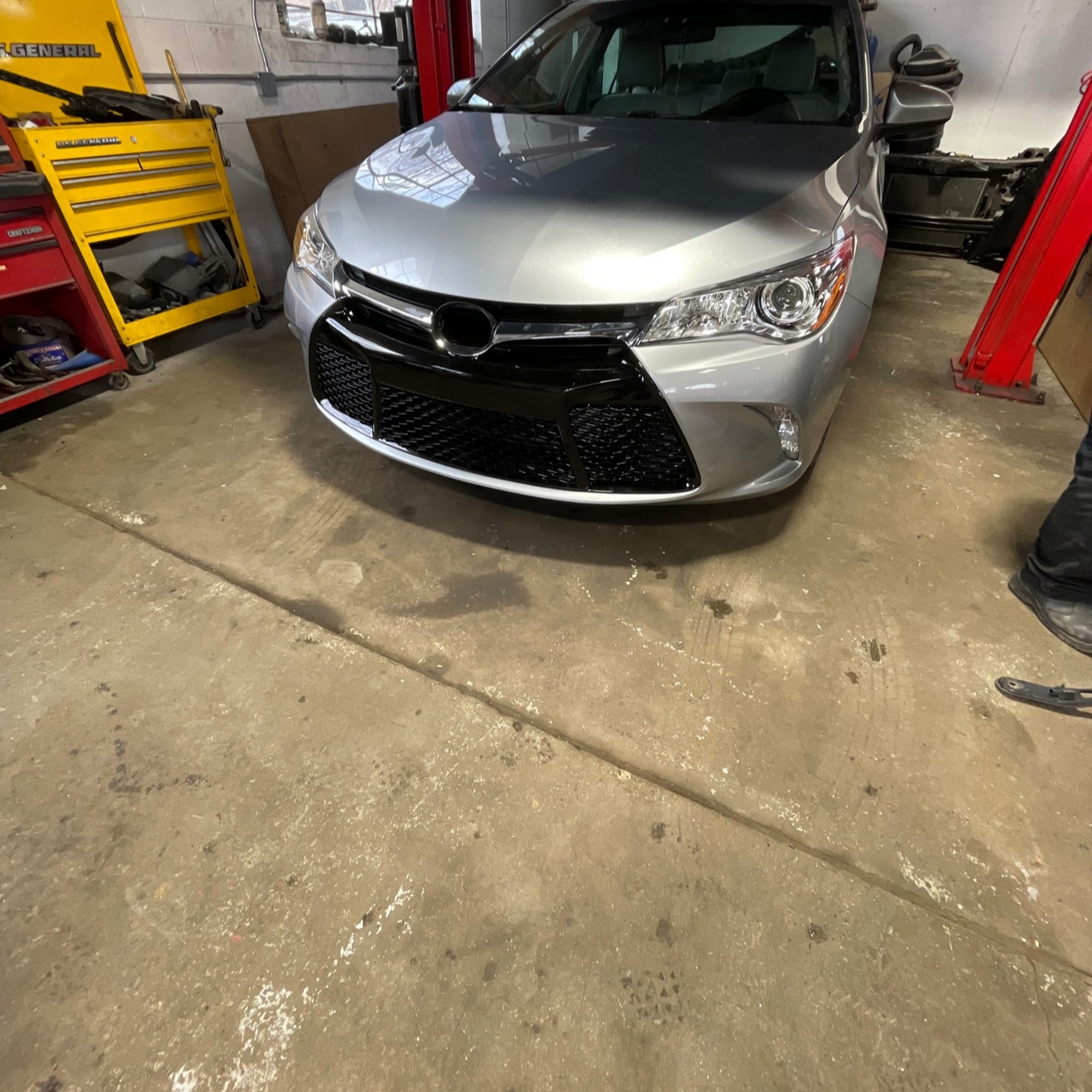 Alen m Collision repair