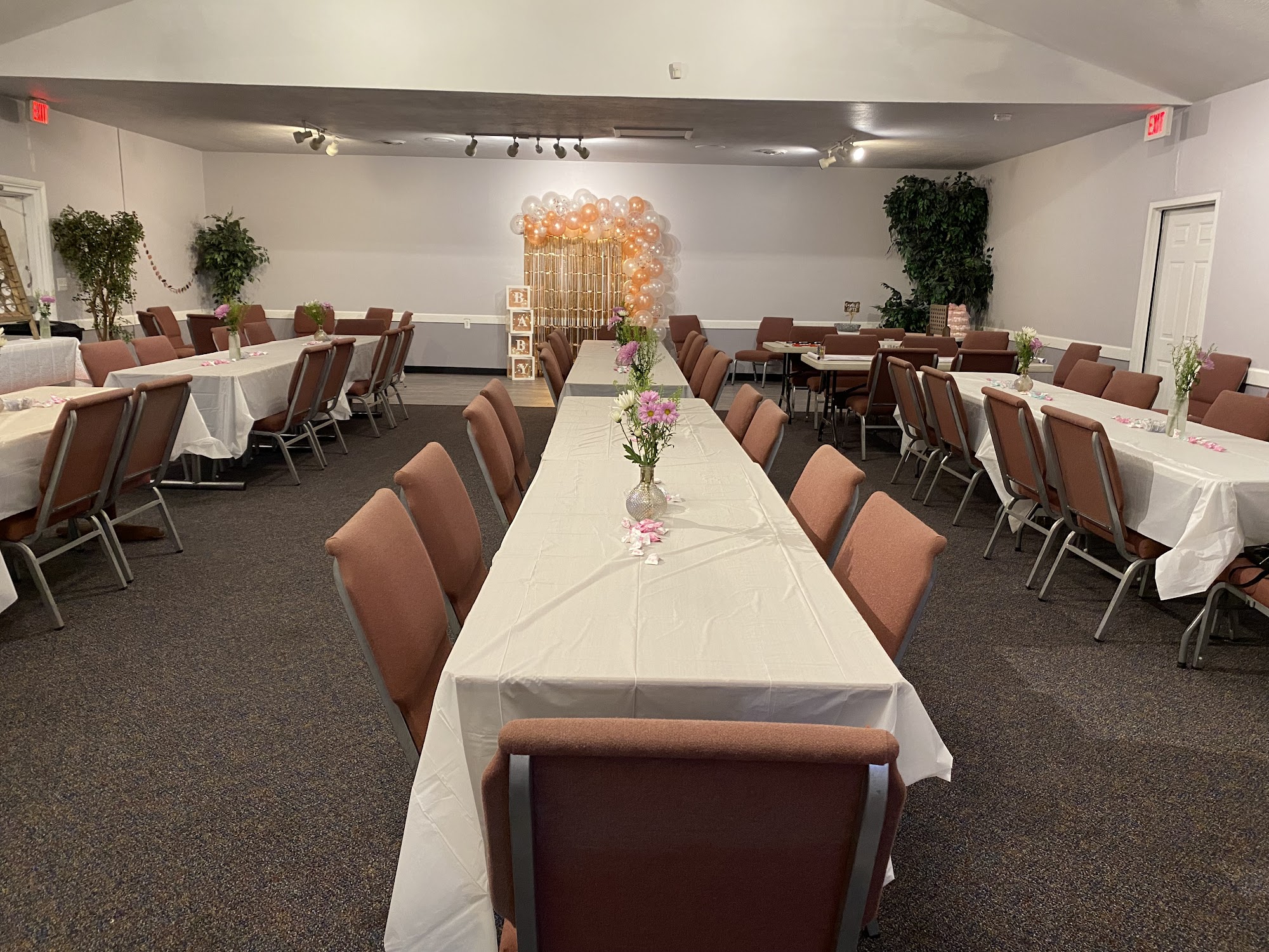 Gathering At The Lakes