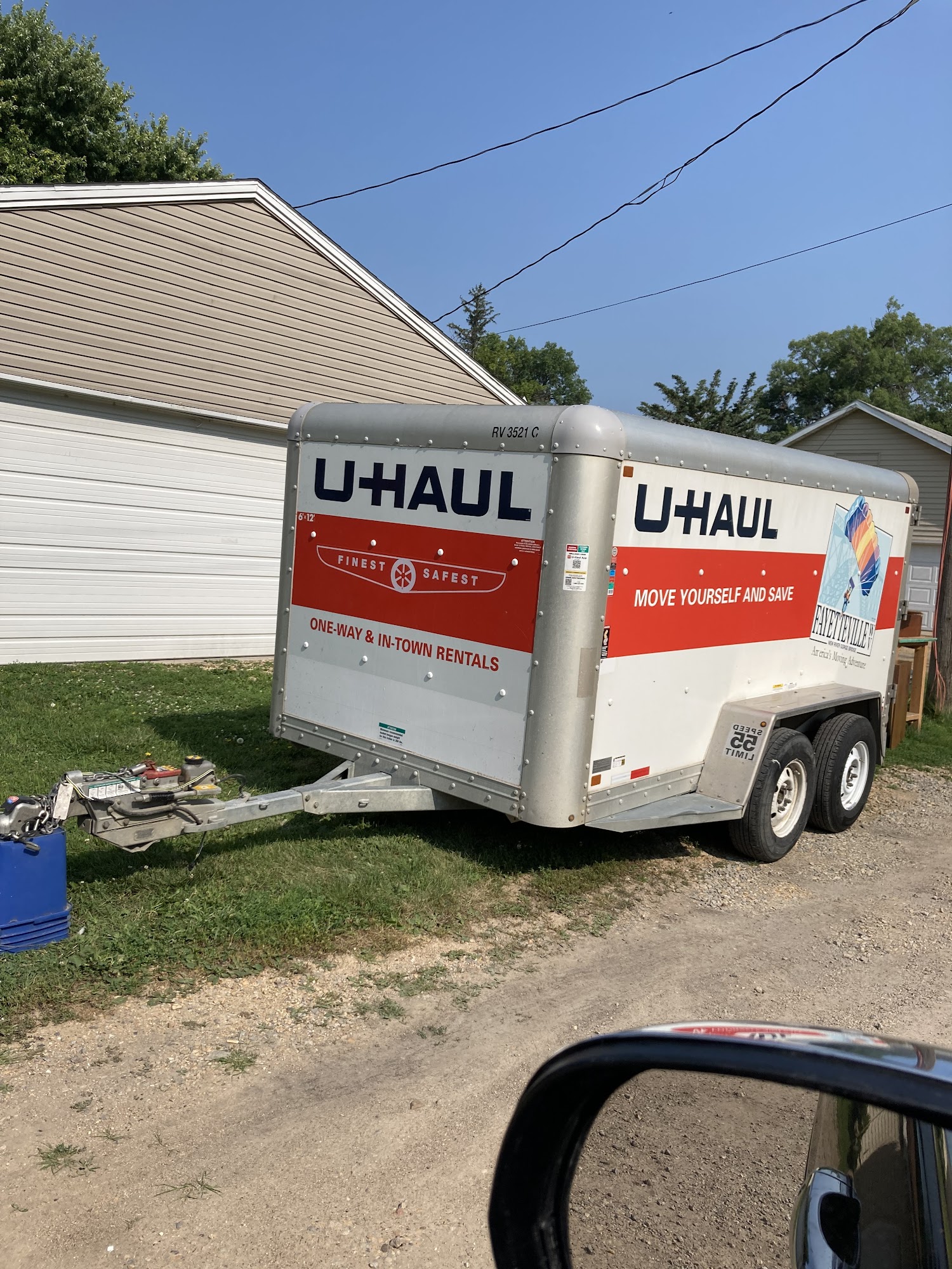 U-Haul Neighborhood Dealer