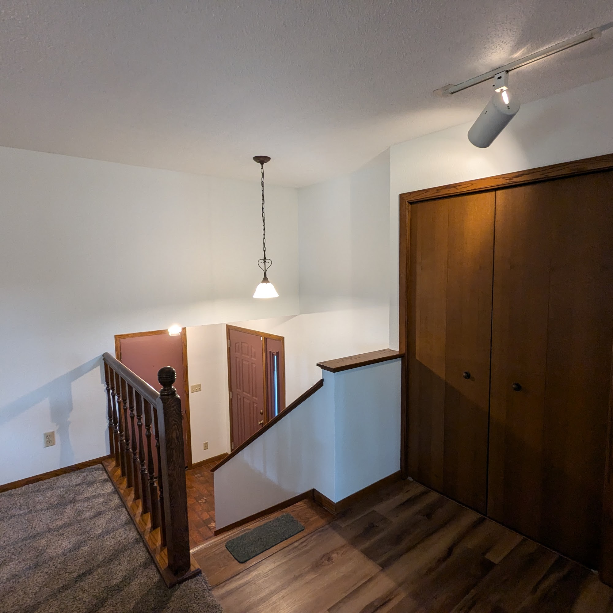 Hull Painting 308 5th St SW, Austin Minnesota 55912