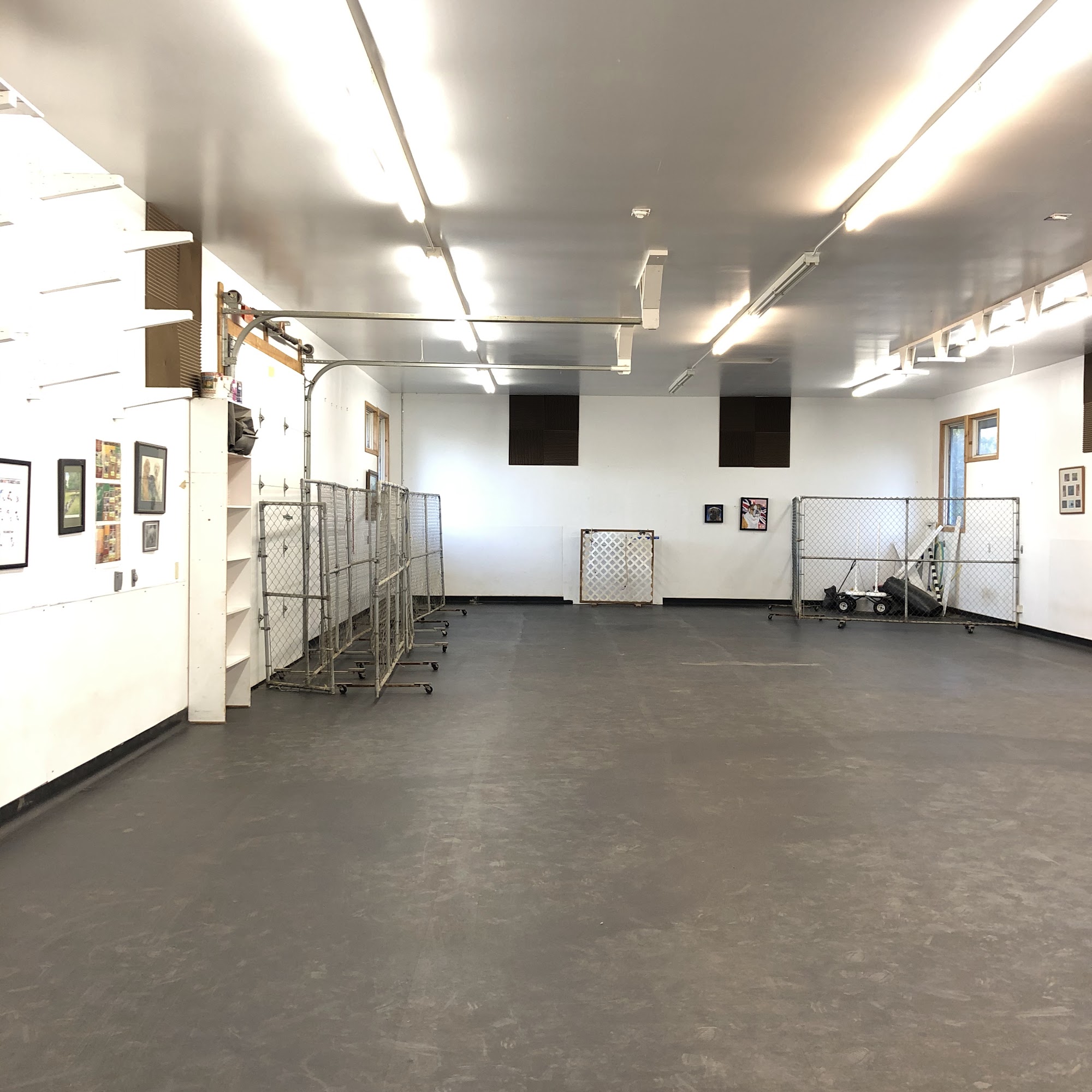 Hagen's Bark Avenue Bemidji