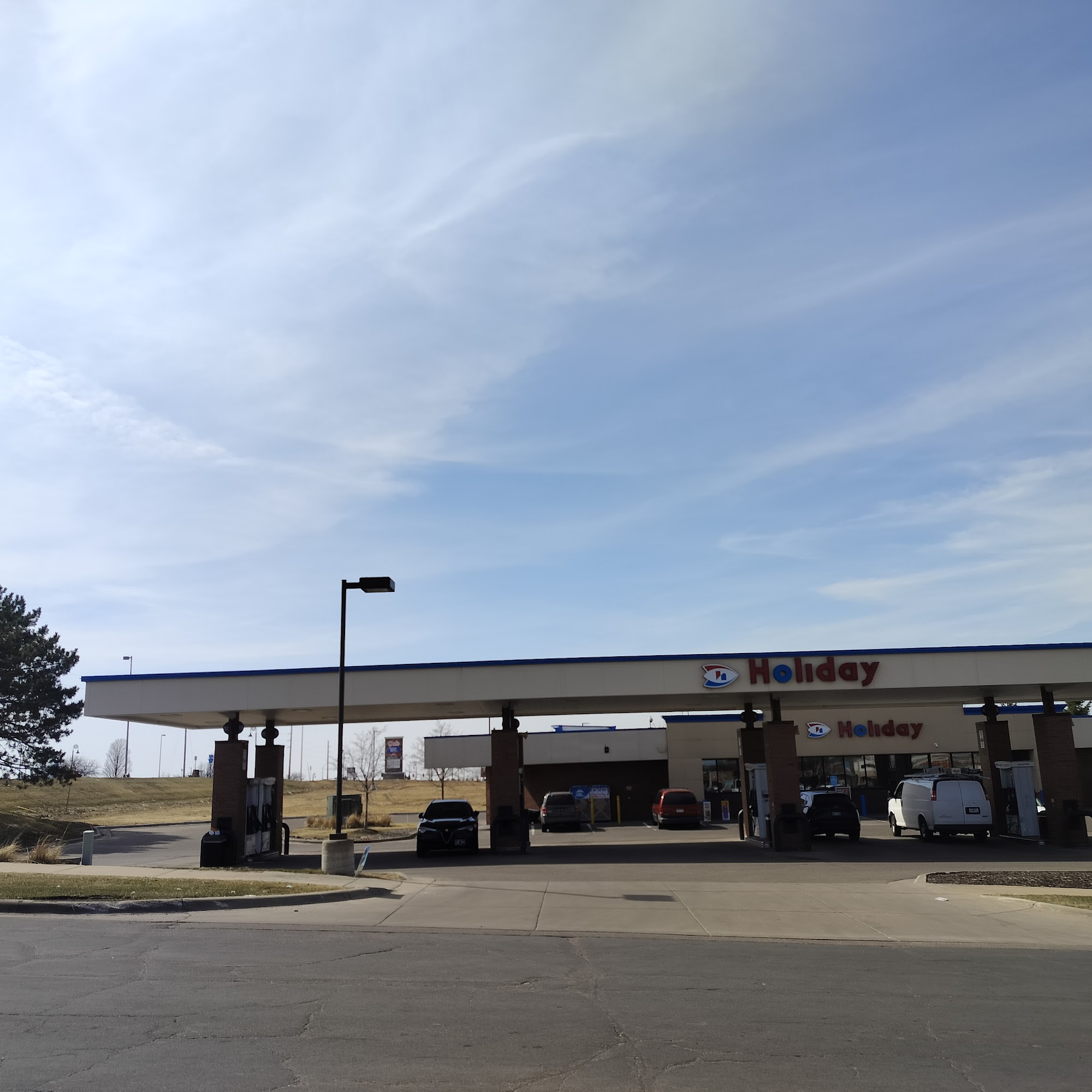 Holiday Gas Station