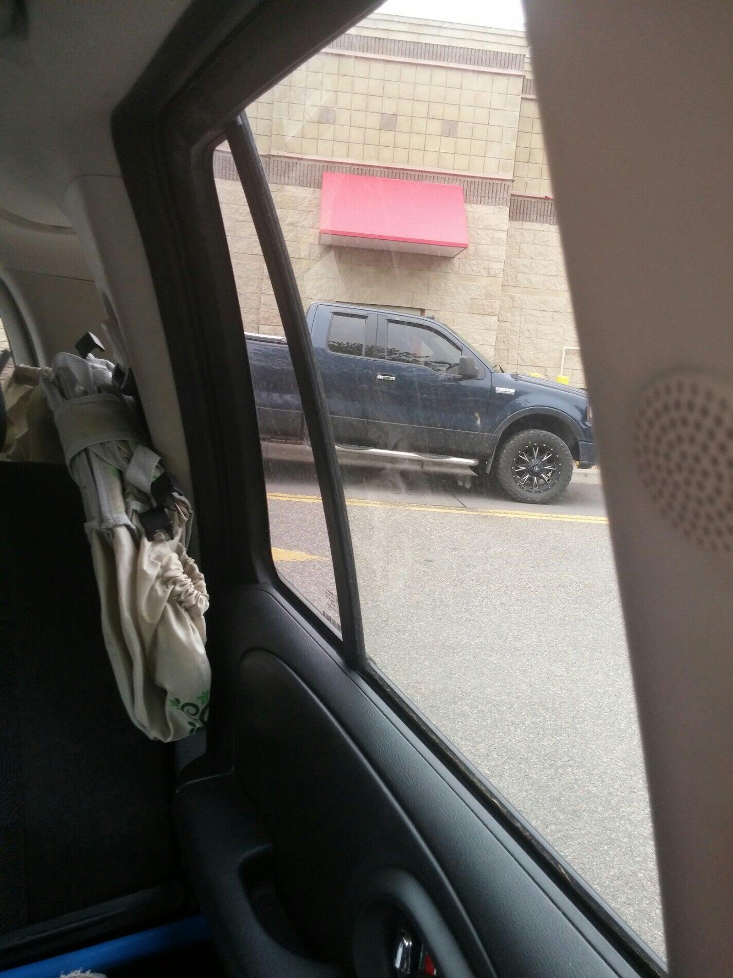 Photo credit: nextdoor