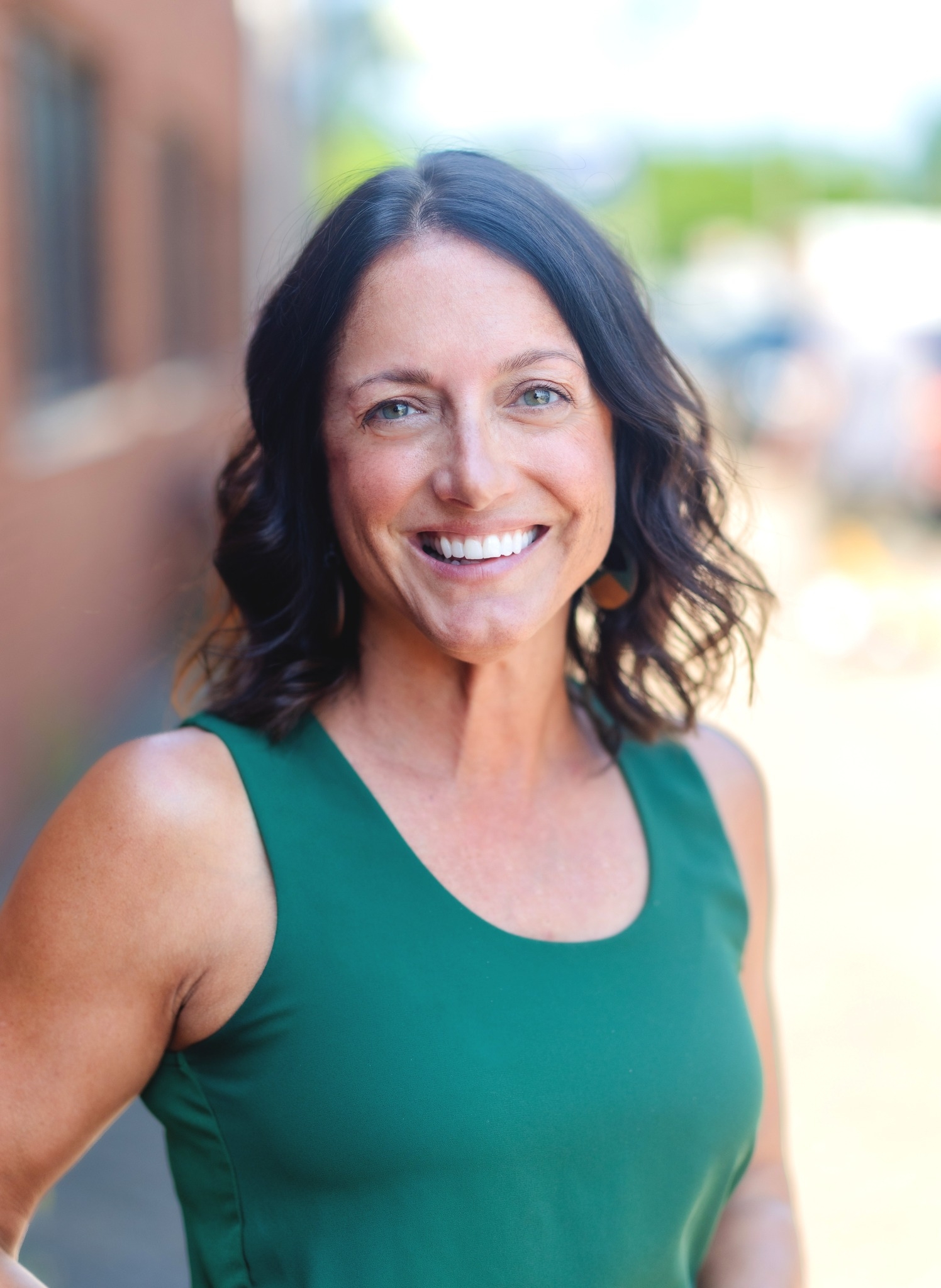 Re/Max Results: Lori Larson