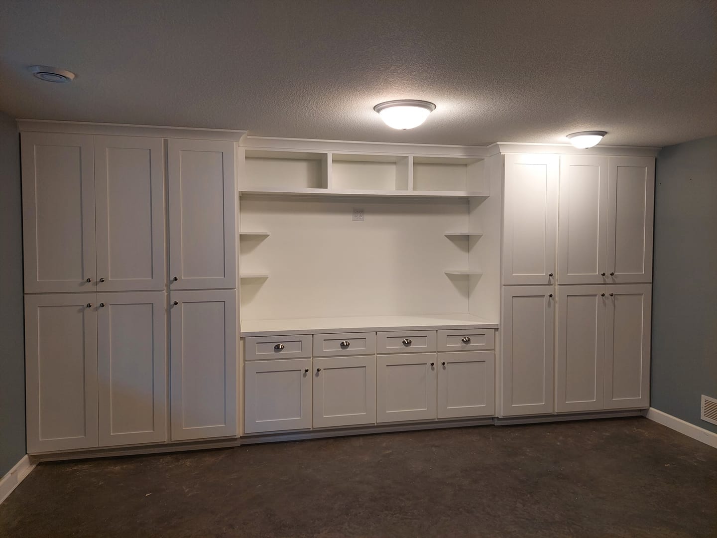 J Craig Cabinet Company LLC