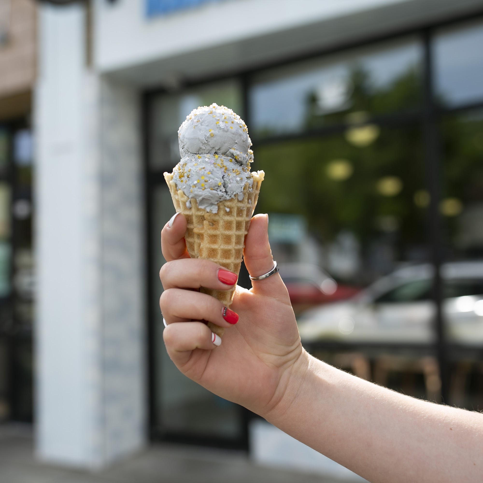 Love Creamery Lincoln Park Duluth