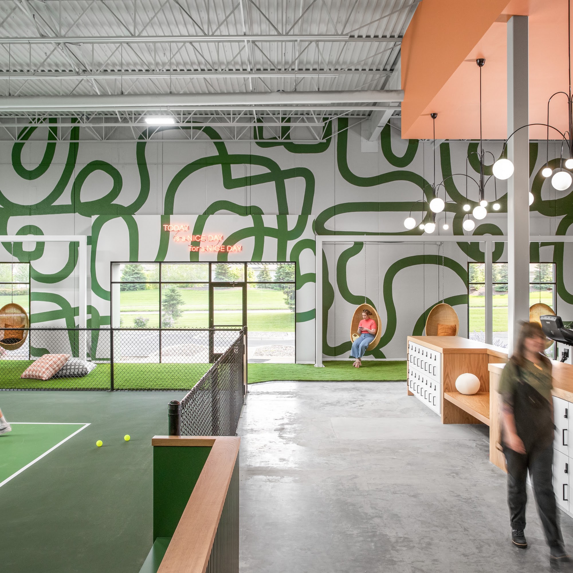 Chip's Pickleball Club 980 Discovery Rd, Eagan