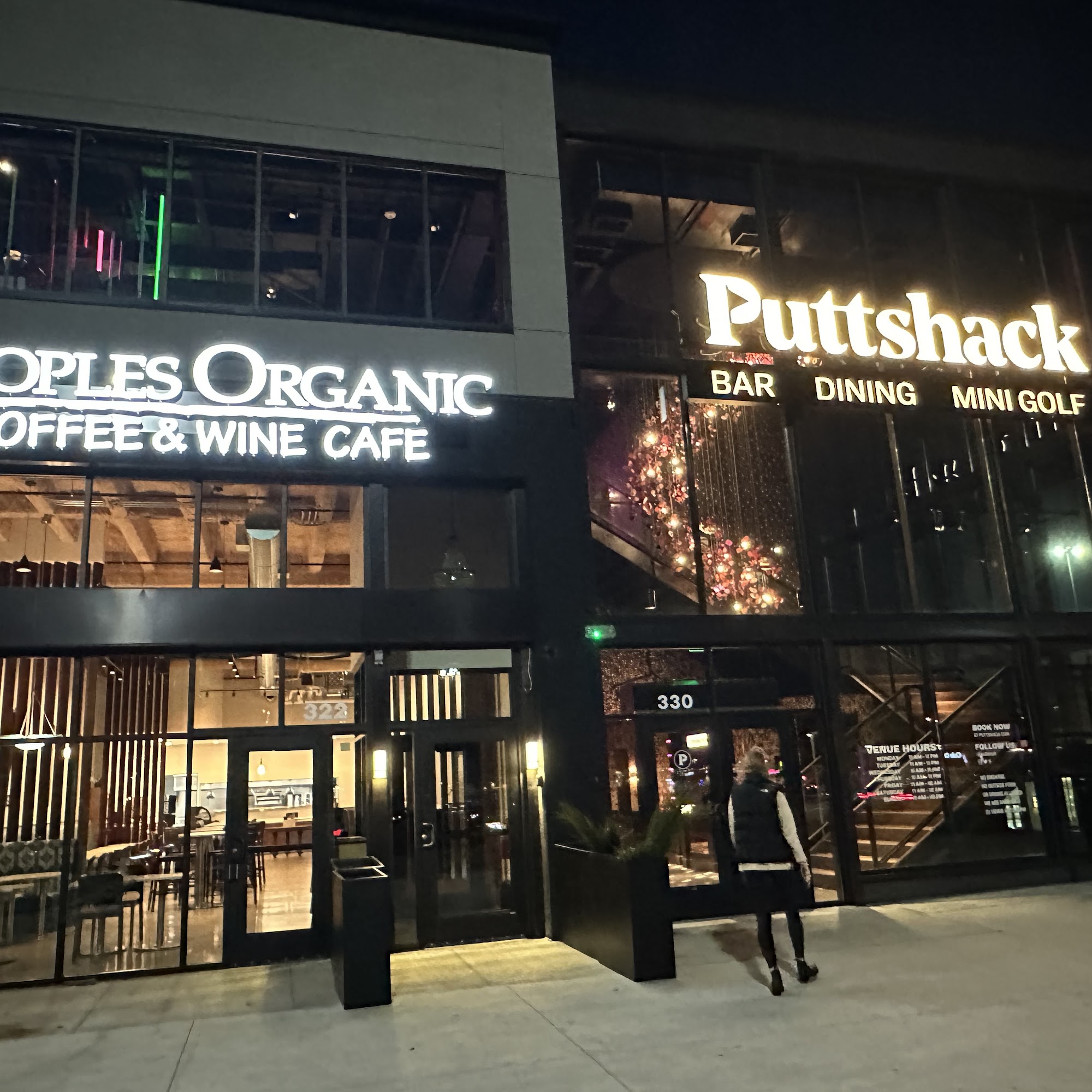 Peoples Organic Coffee & Wine Cafe Edina