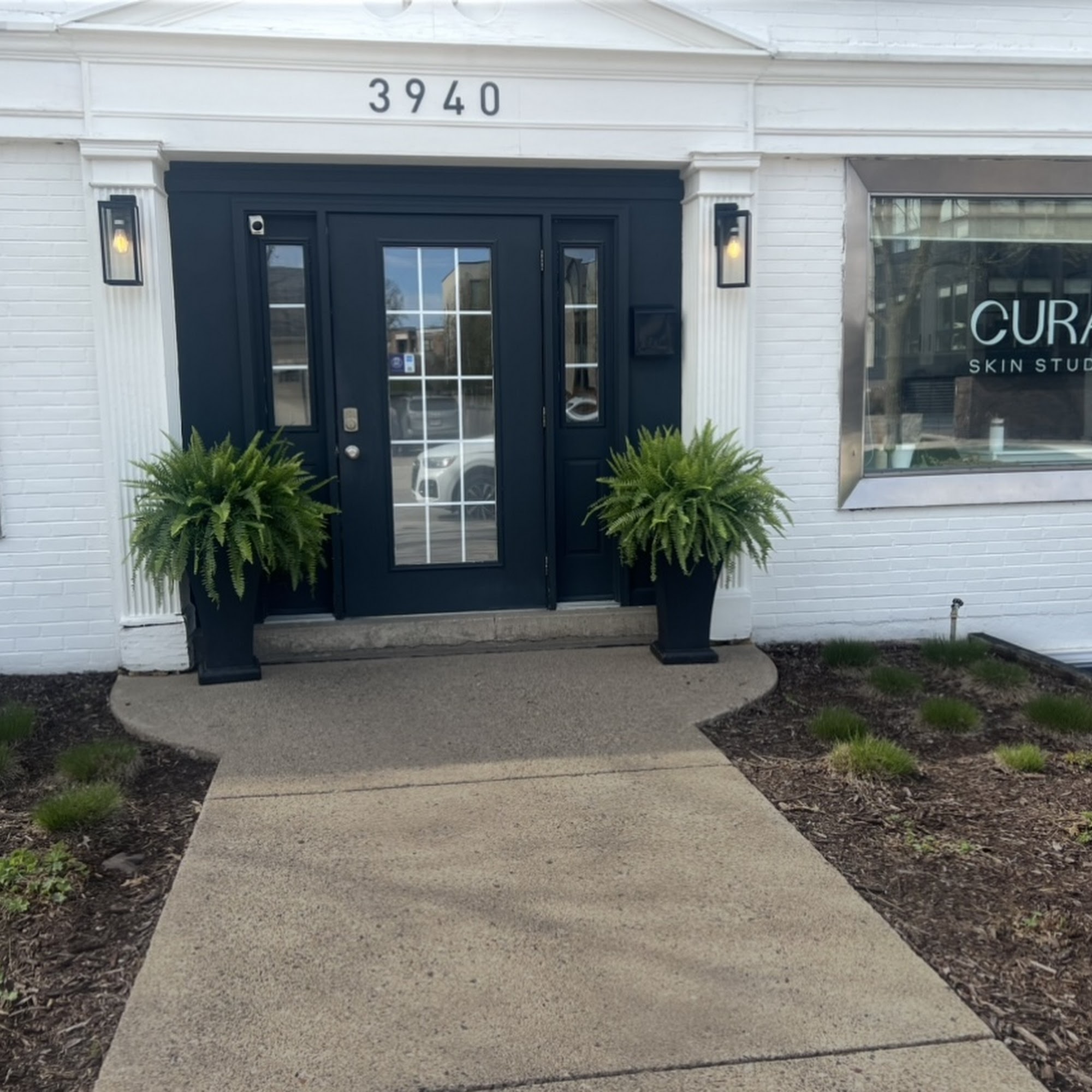 Curate Skin Studio Lab