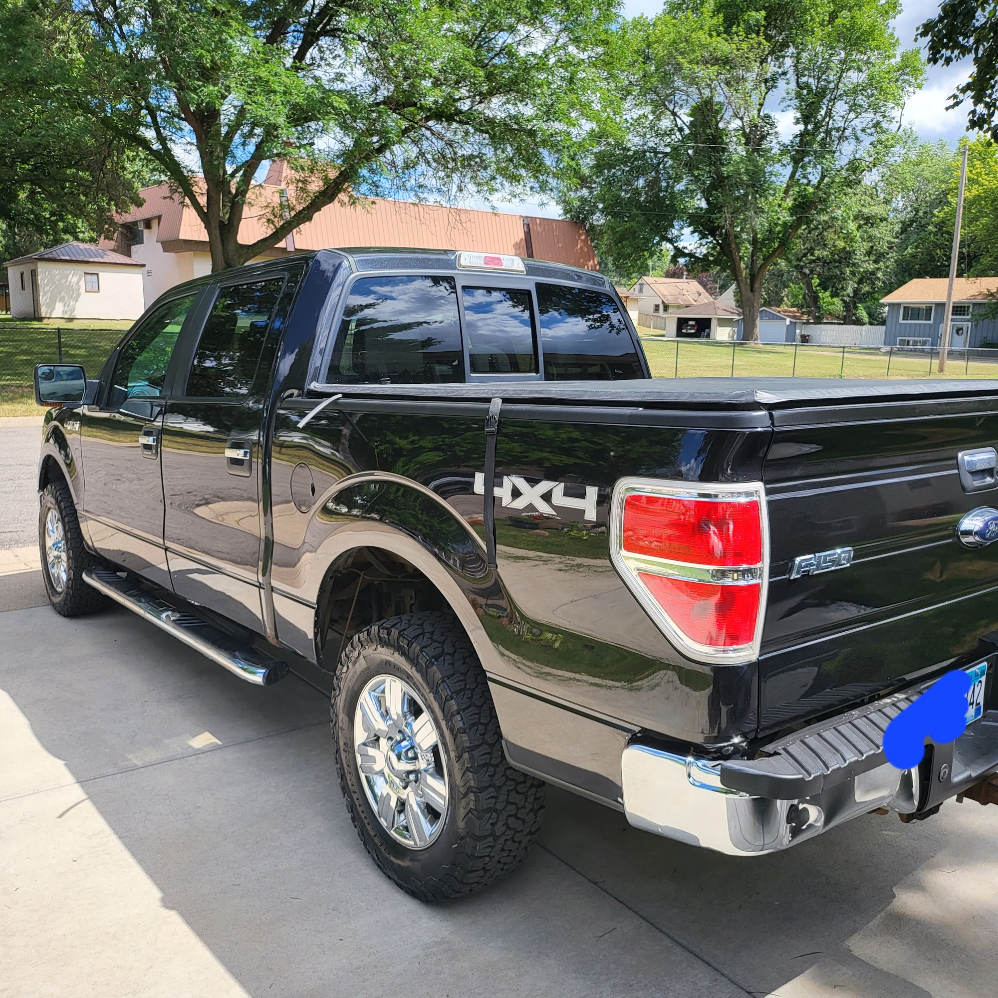 Royal Detailing