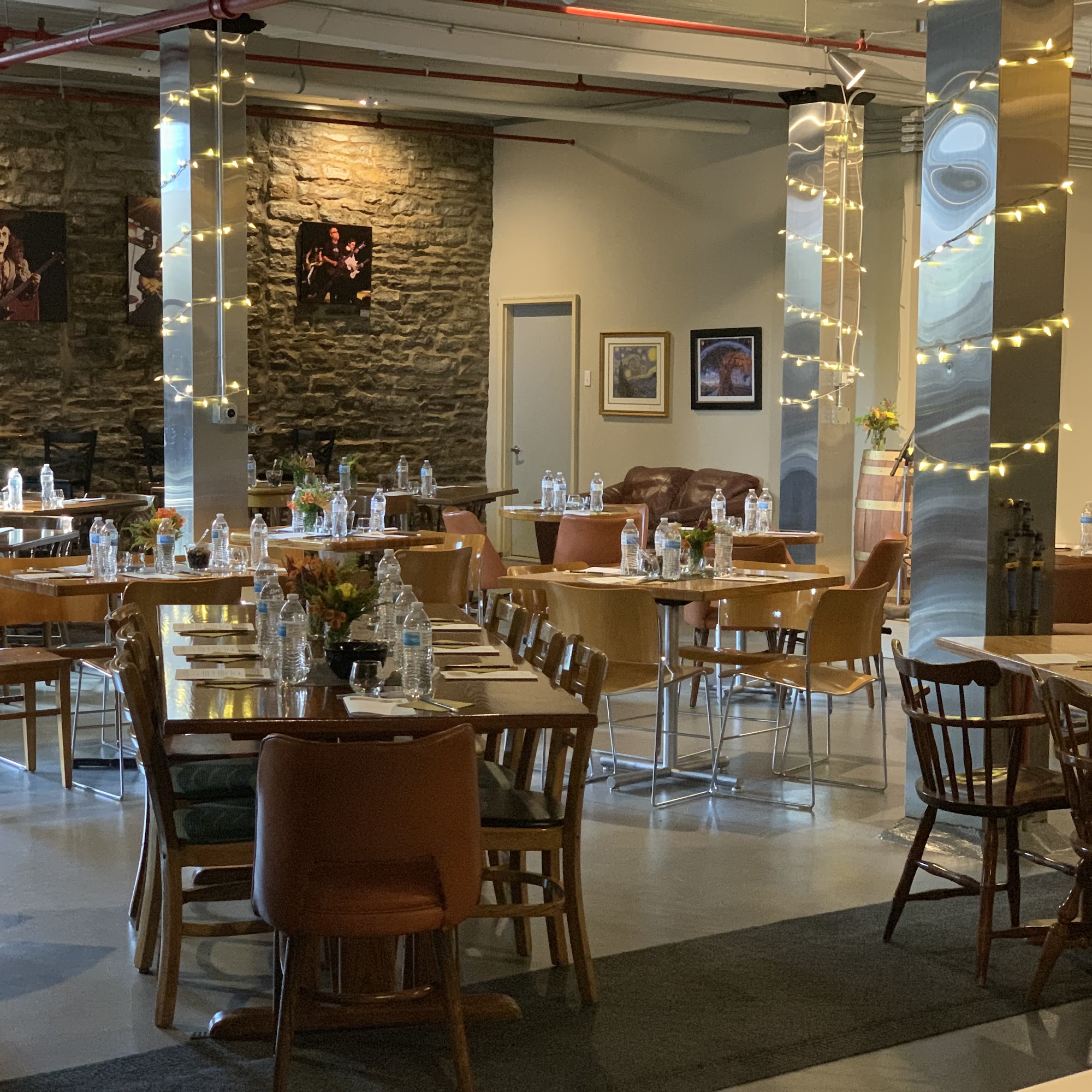 Corks & Pints Faribault