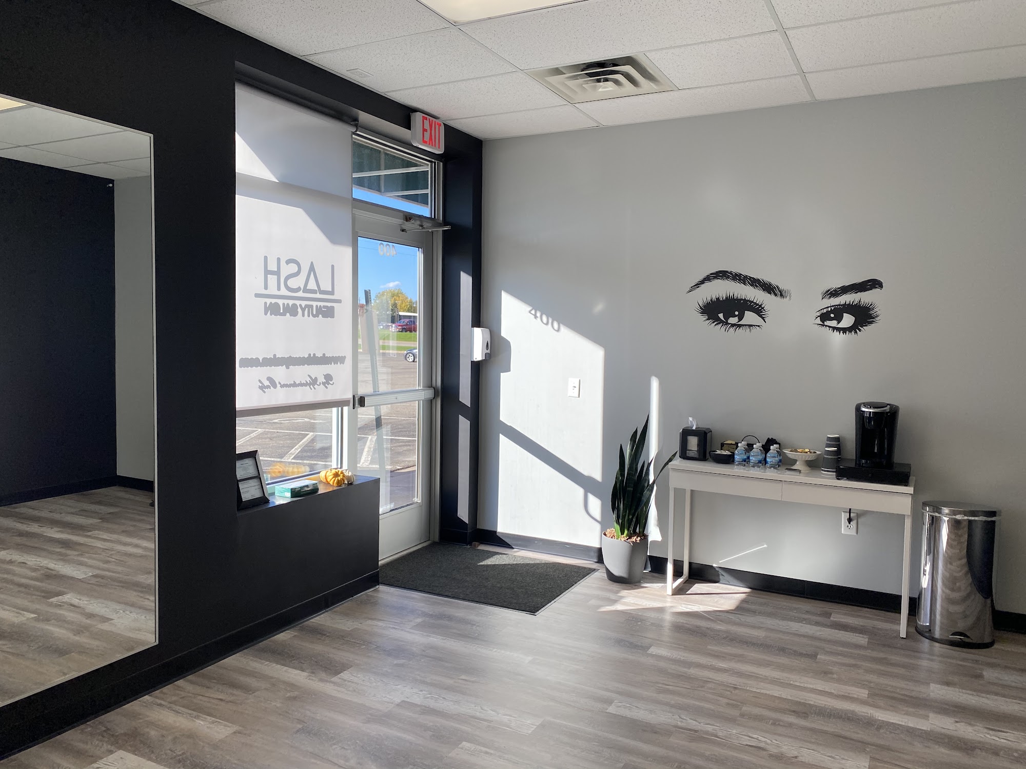 LASH Beauty Salon 1444 147th Ave NE suite 400, Ham Lake Minnesota 55304