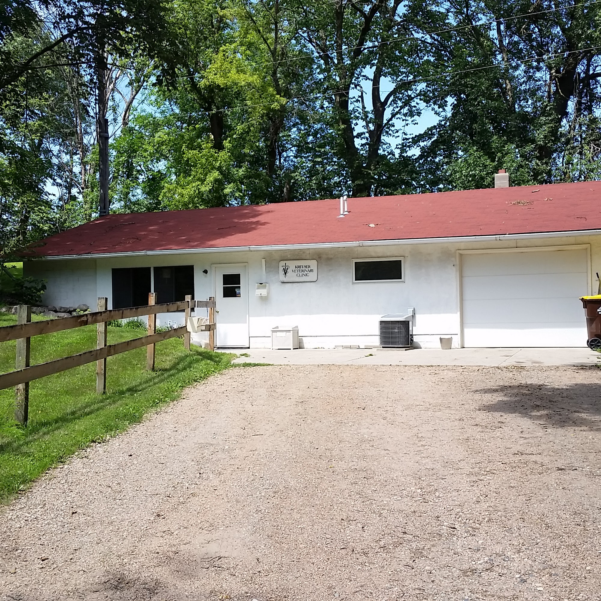 Kreuser Veterinary Clinic Jordan