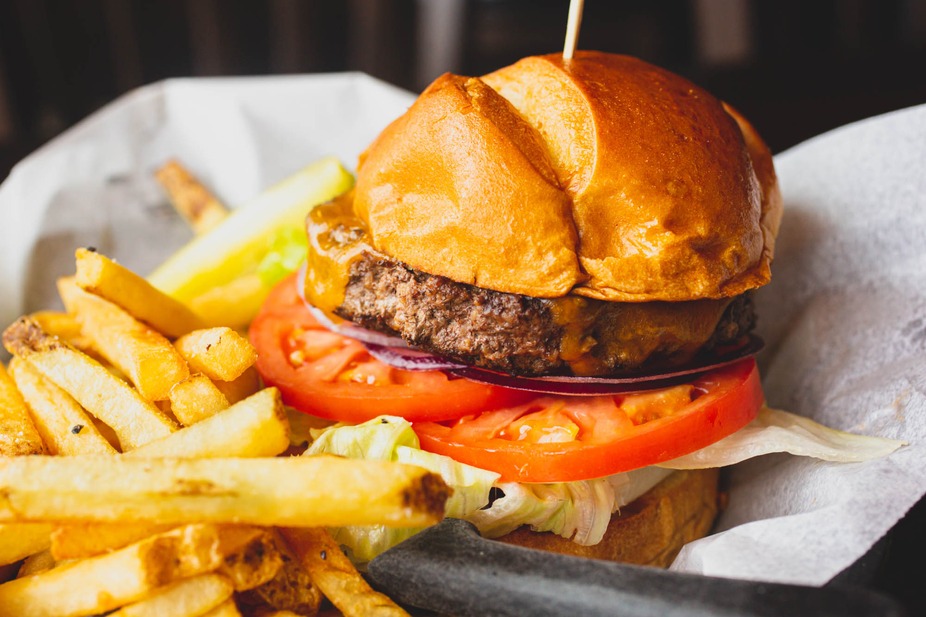 Lakewood Tavern 9939 Hudson Blvd N, Lake Elmo, MN 55042