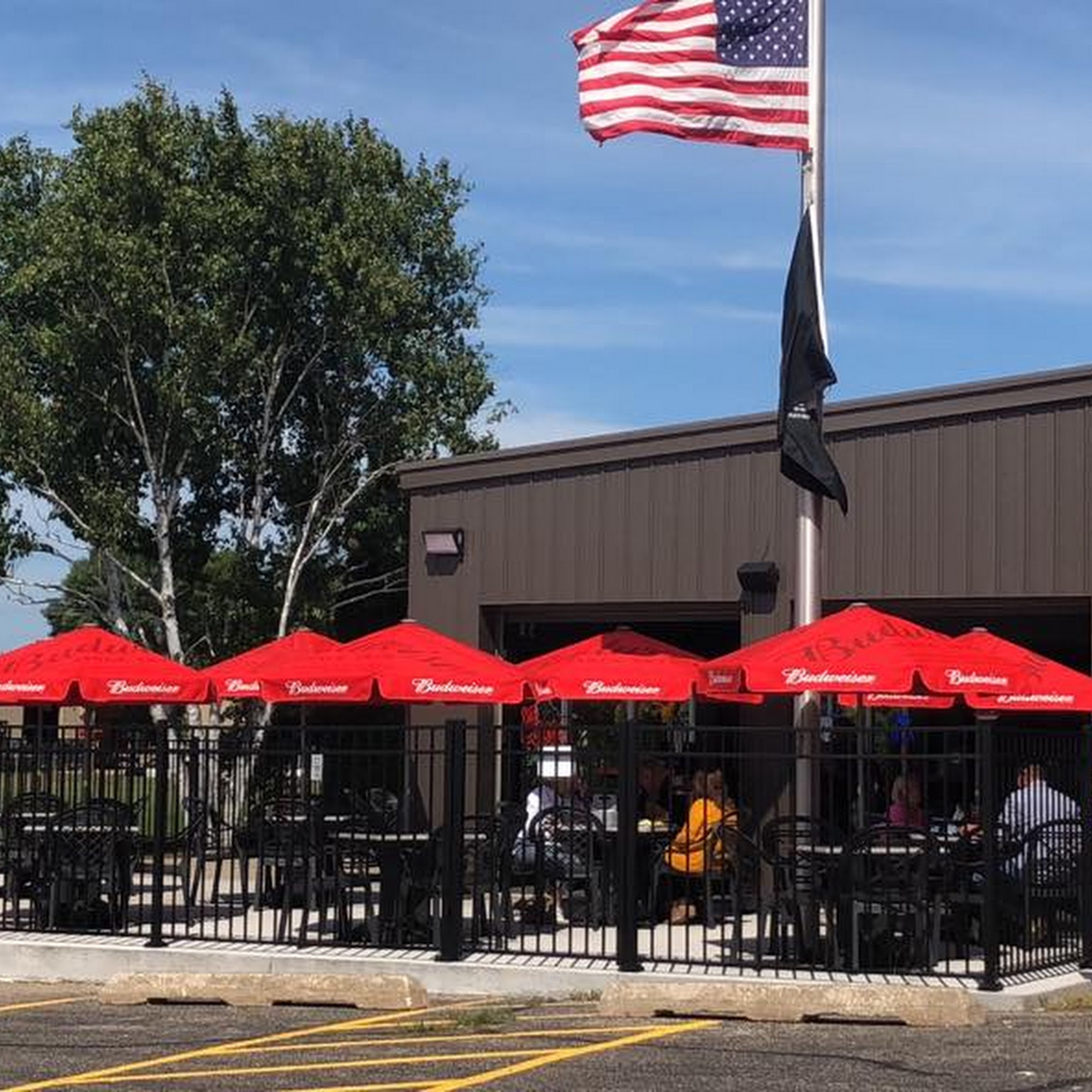 Muddy Cow - Litchfield Litchfield