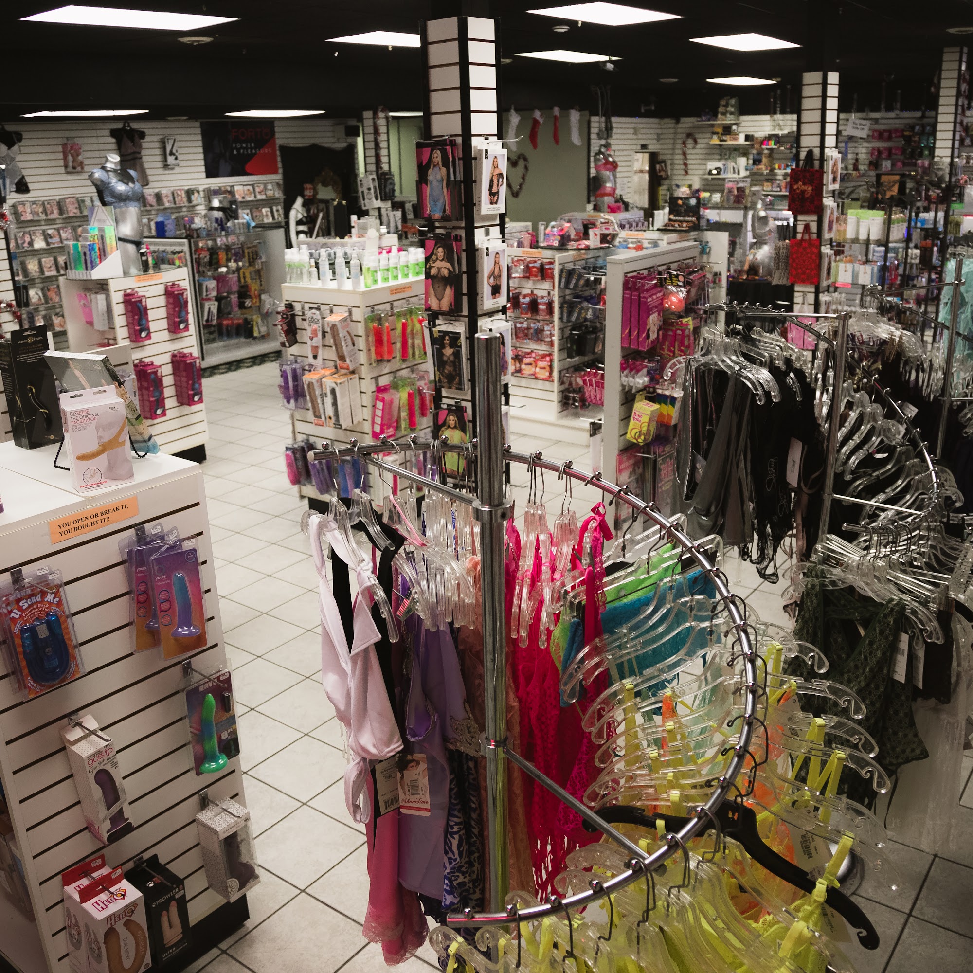 Pure Pleasure Mankato