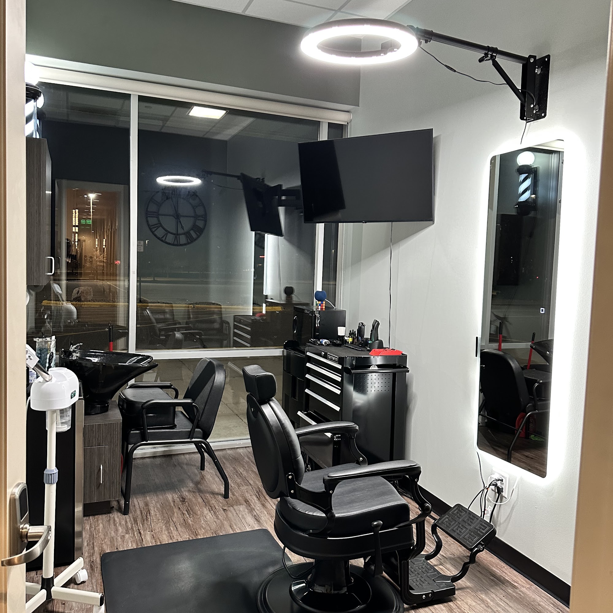 Grooming House Studio