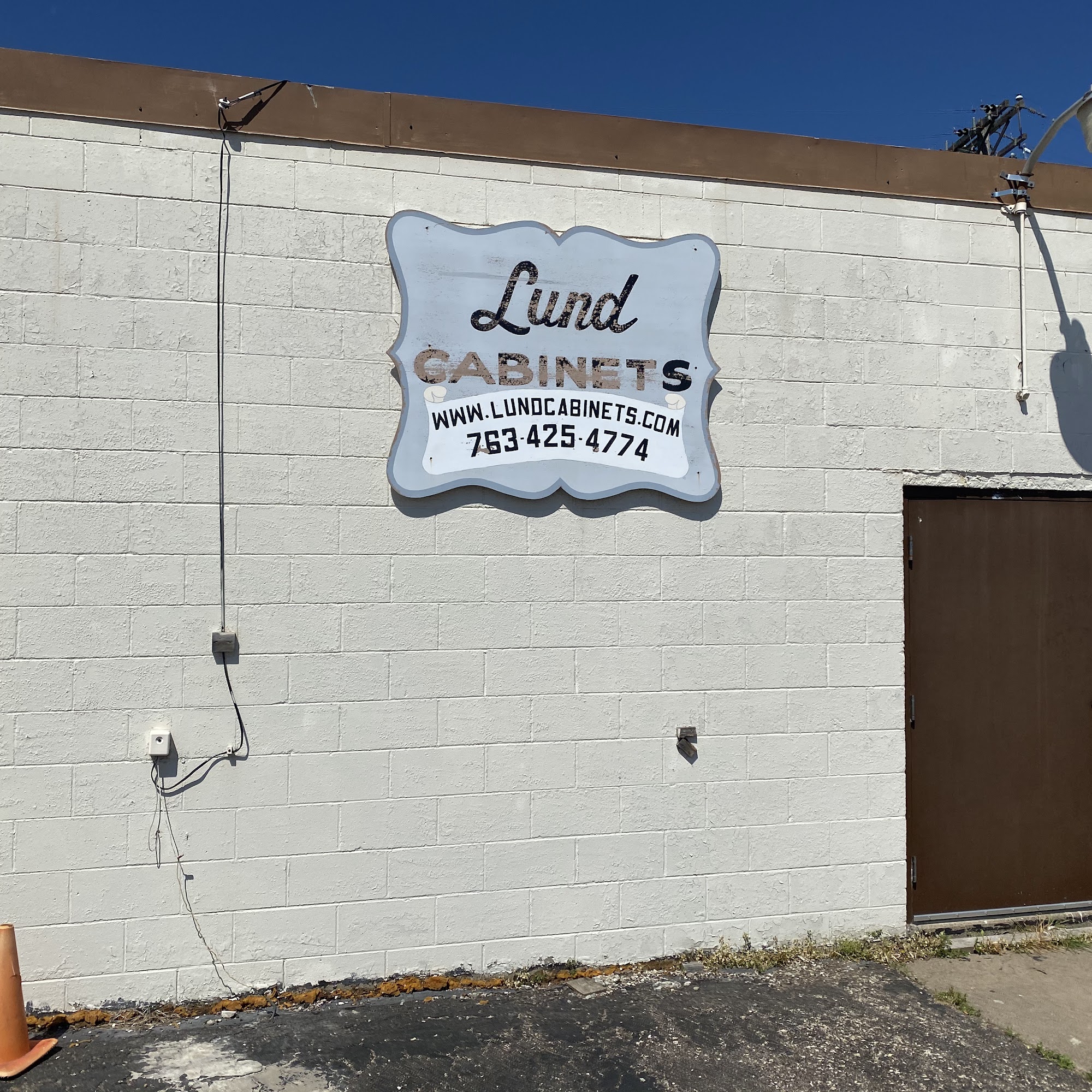 Lund Cabinets Inc